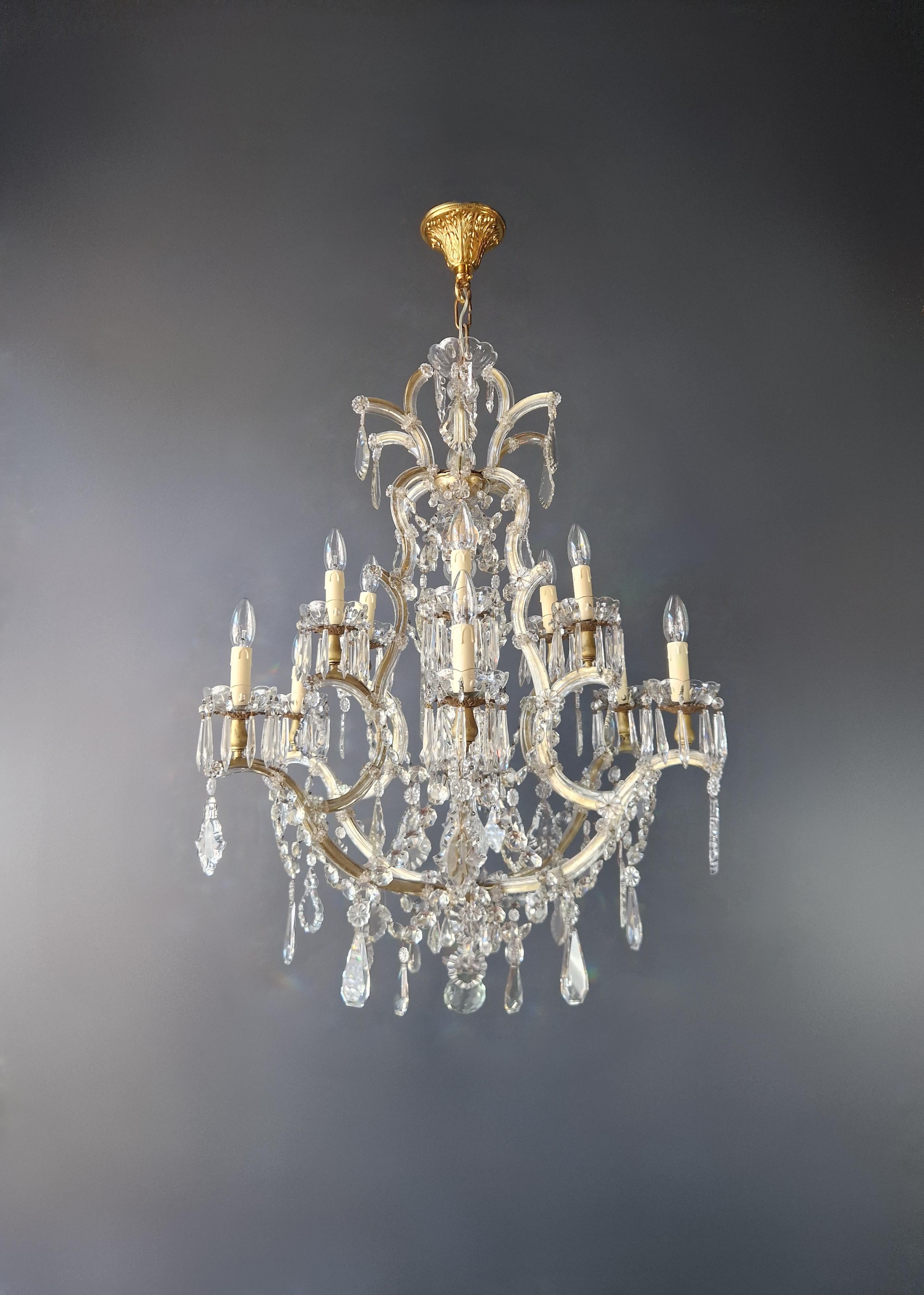 Maria Theresa Crystal Chandelier Antique Classic Clear Glass For Sale 3