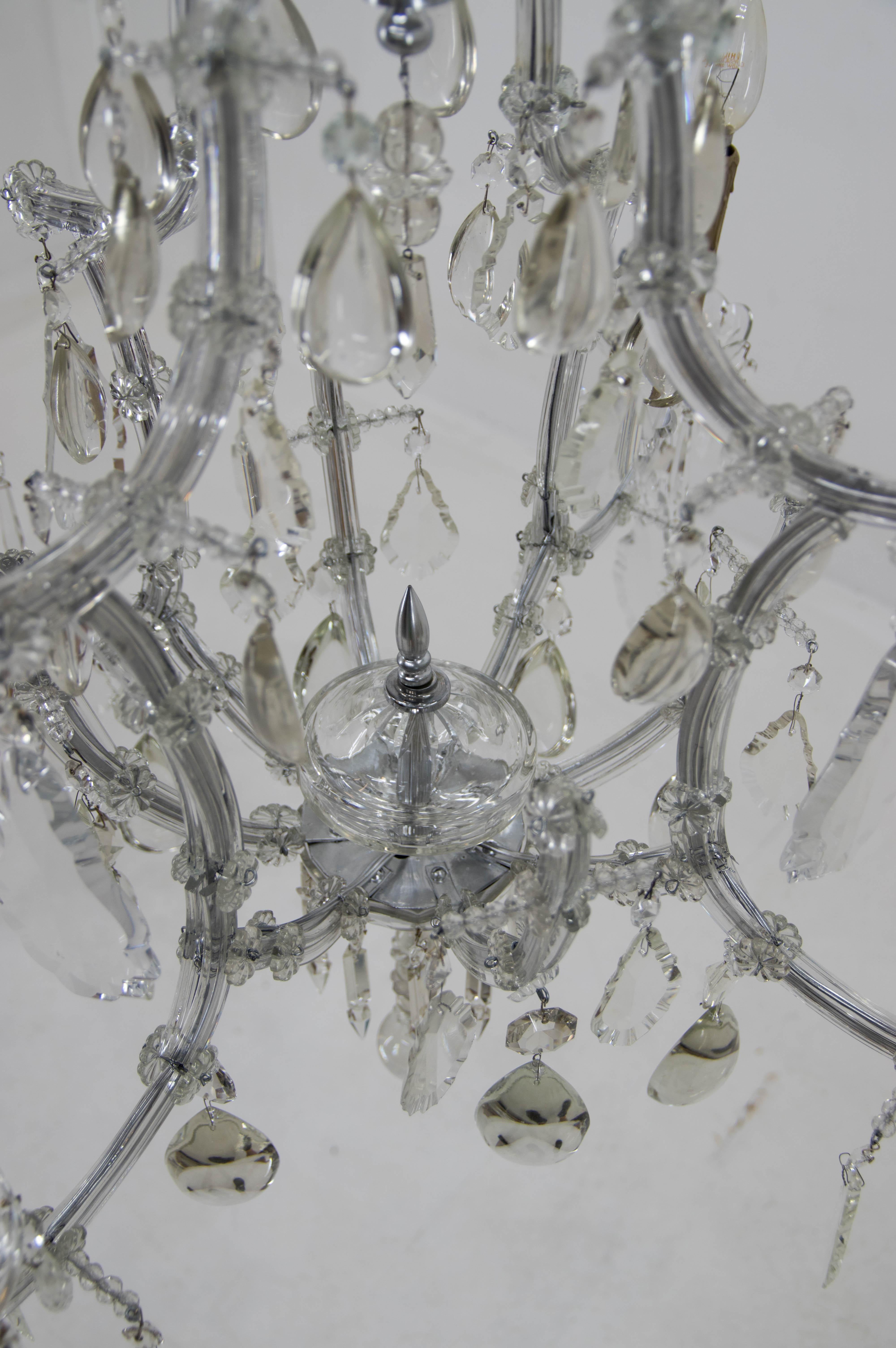 Maria Theresa Crystal Chandelier, Austria, 1900s, Restored For Sale 5