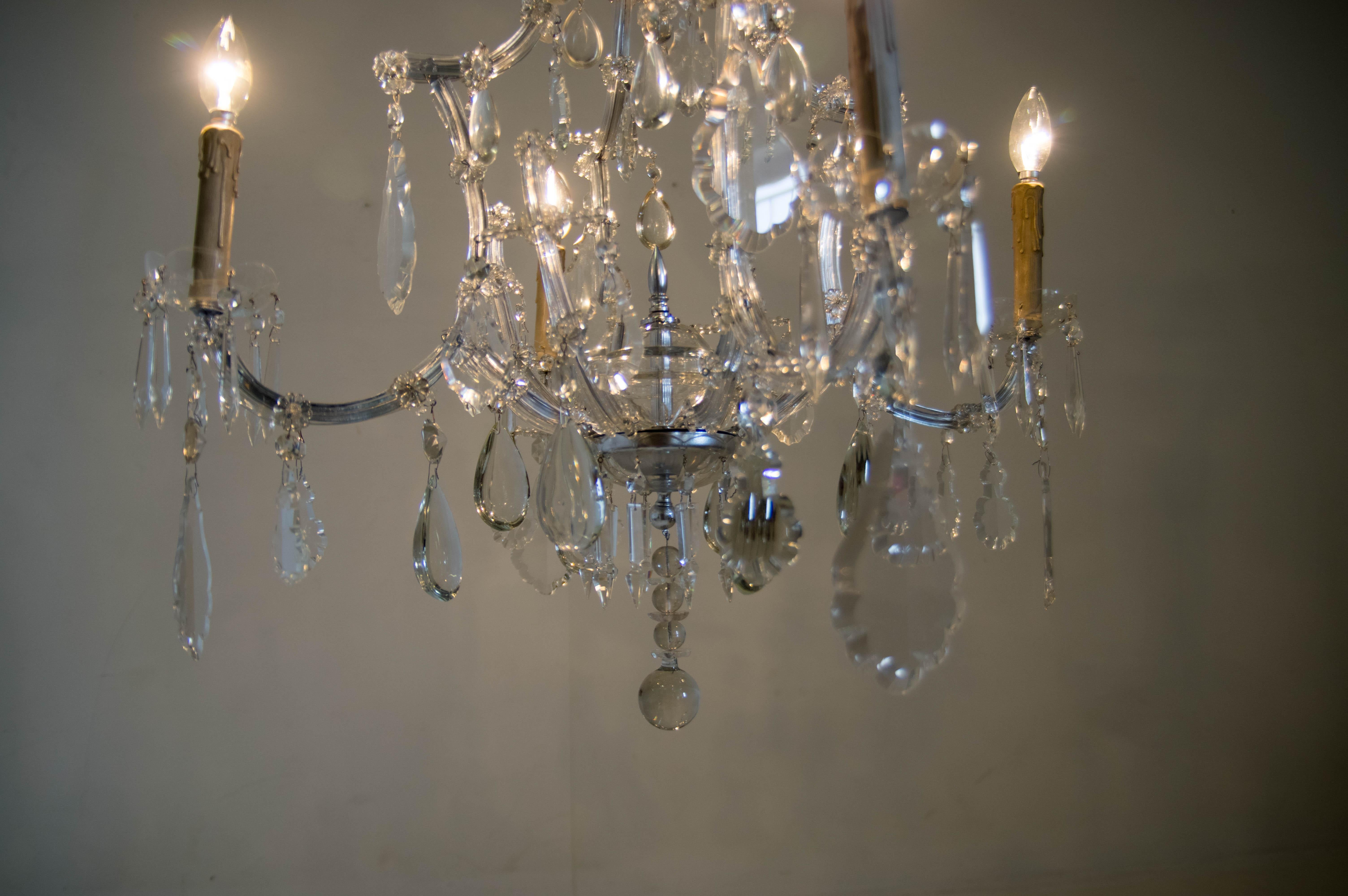 Maria Theresa Crystal Chandelier, Austria, 1900s, Restored For Sale 9