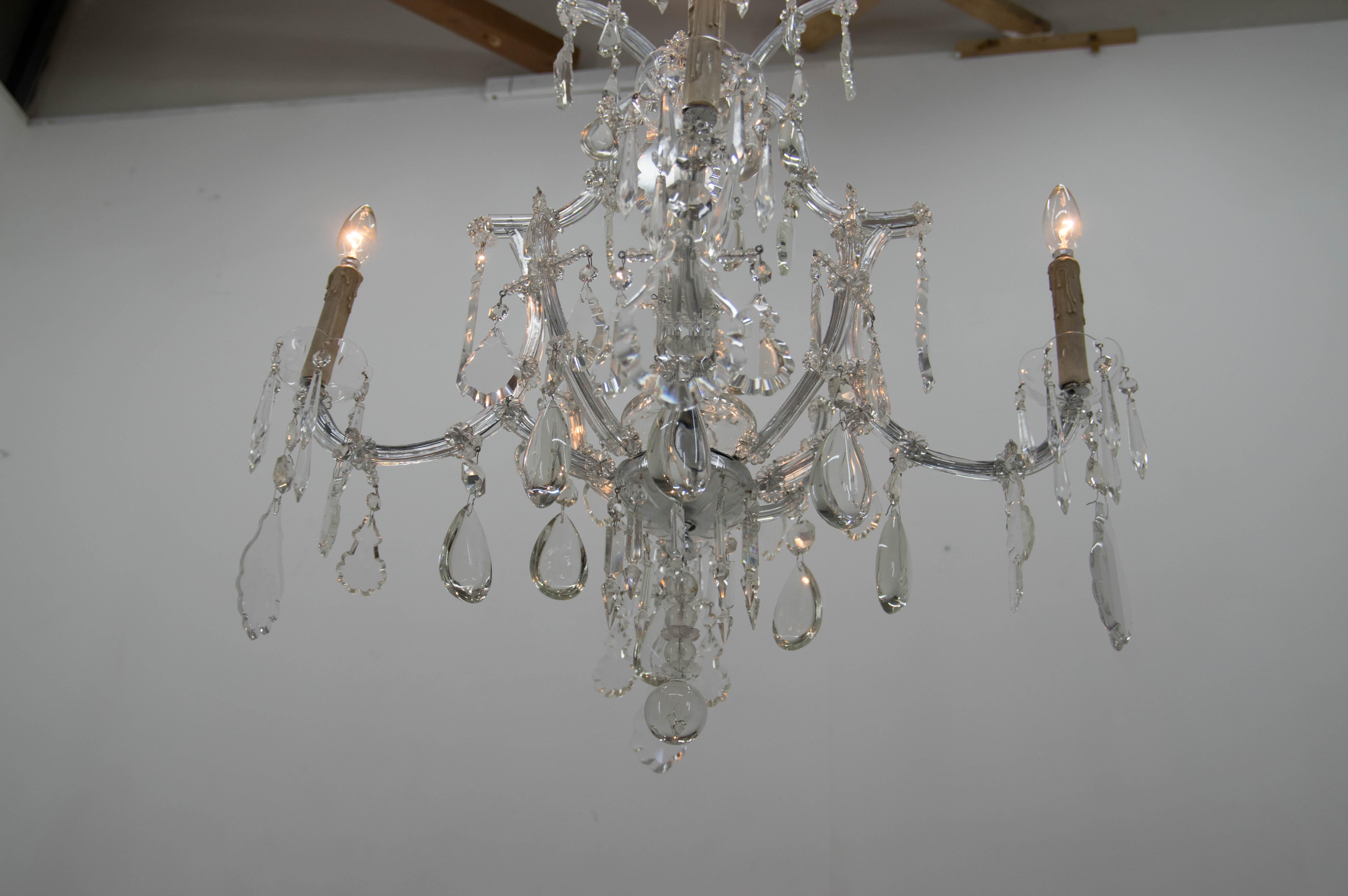 Maria Theresa Crystal Chandelier, Austria, 1900s, Restored For Sale 12