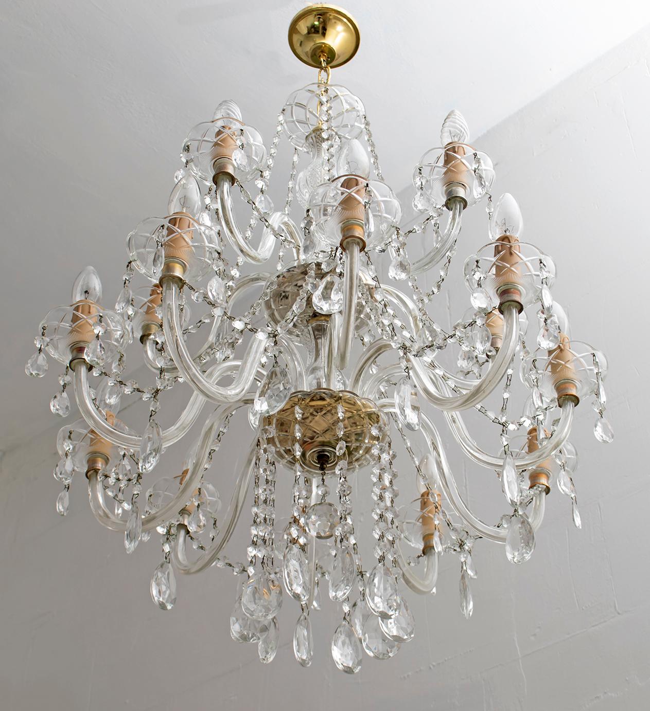 Milieu du XXe siècle Lustre italien en cristal de style mi-siècle moderne Marie-Thérèse à 15 lumières, années 1950 en vente