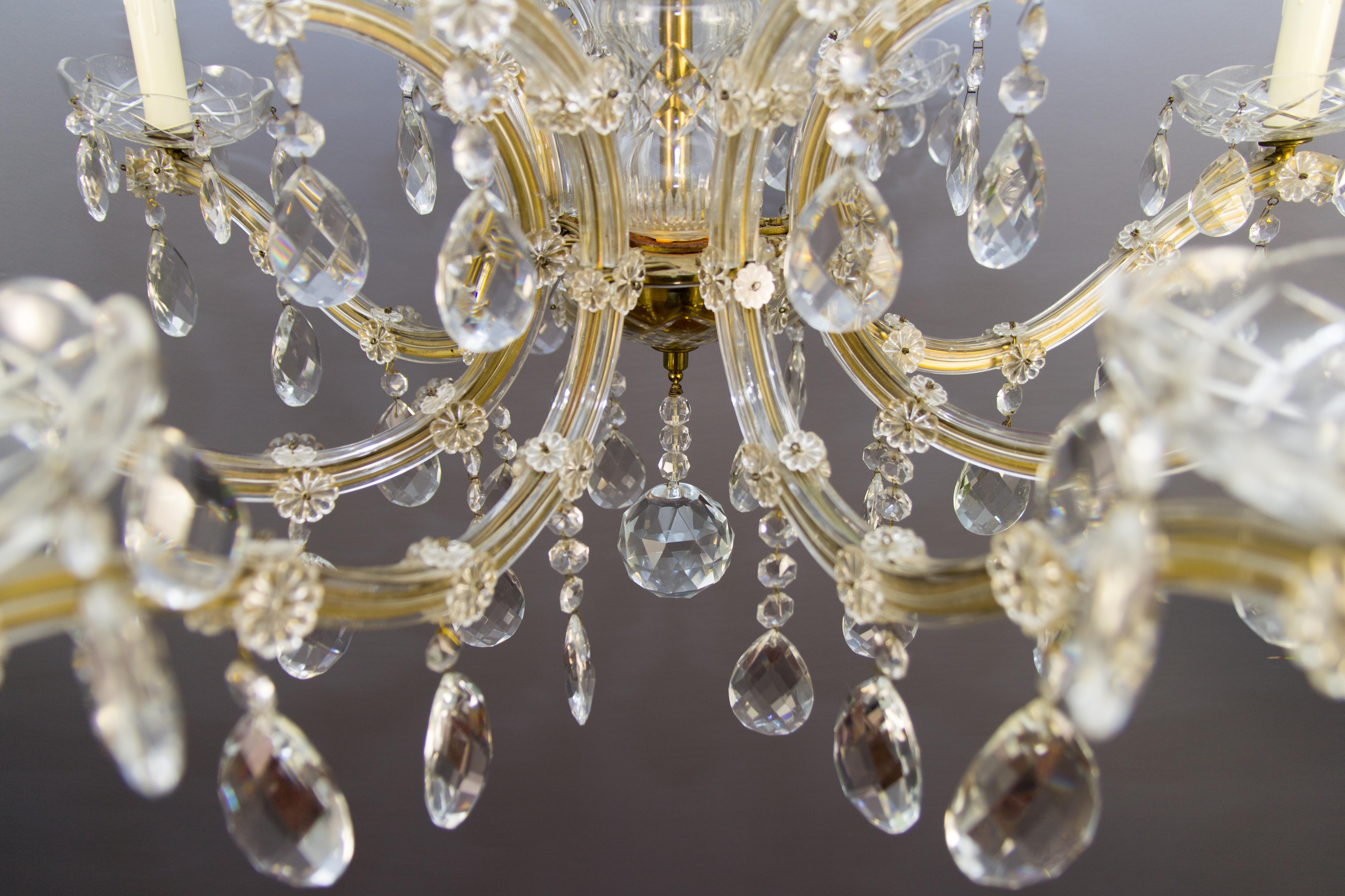 Maria Theresa Style Eight-Light Crystal Glass Chandelier, Italy, 1950s For Sale 5