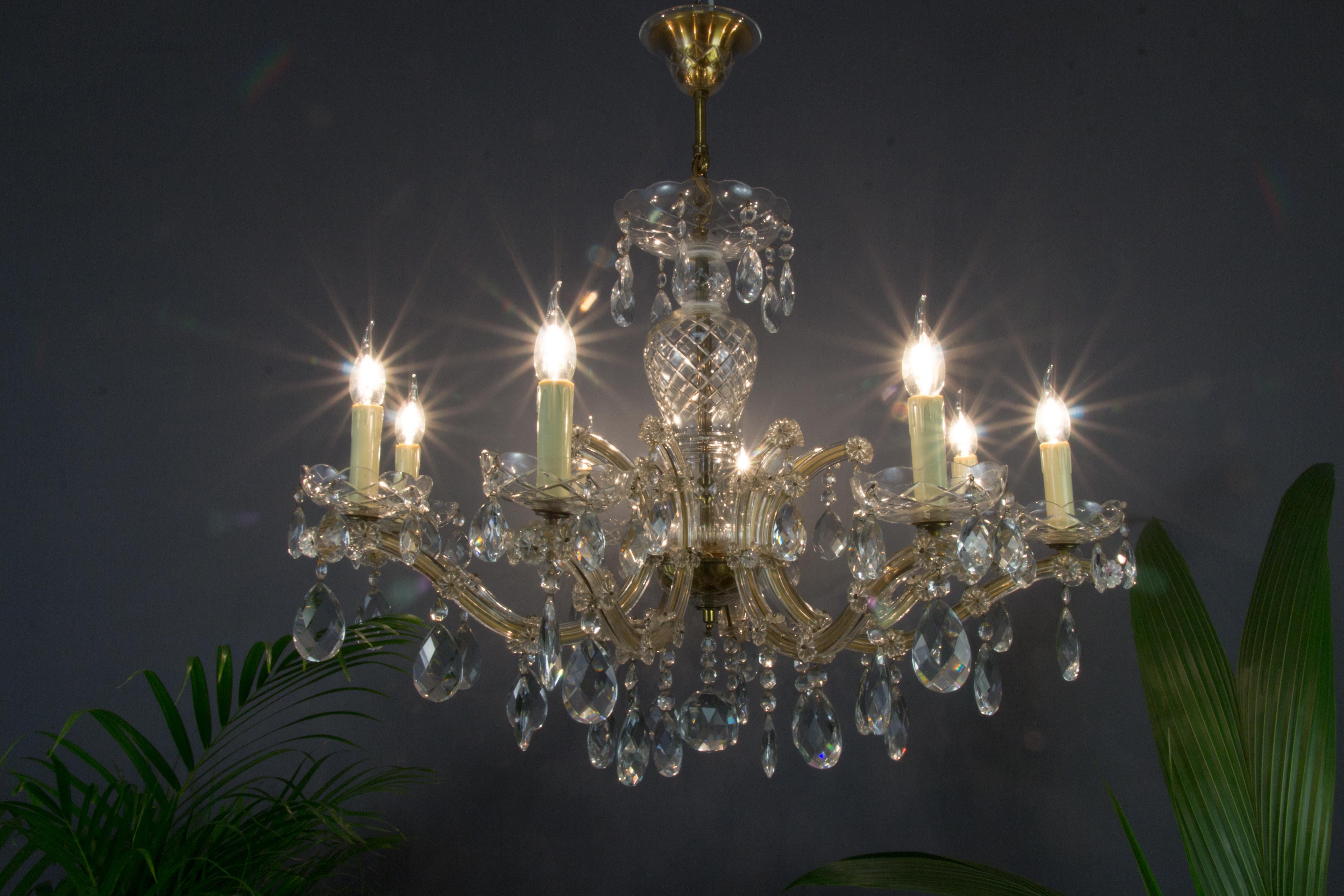 Maria Theresa Style Eight-Light Crystal Glass Chandelier, Italy, 1950s In Good Condition For Sale In Barntrup, DE