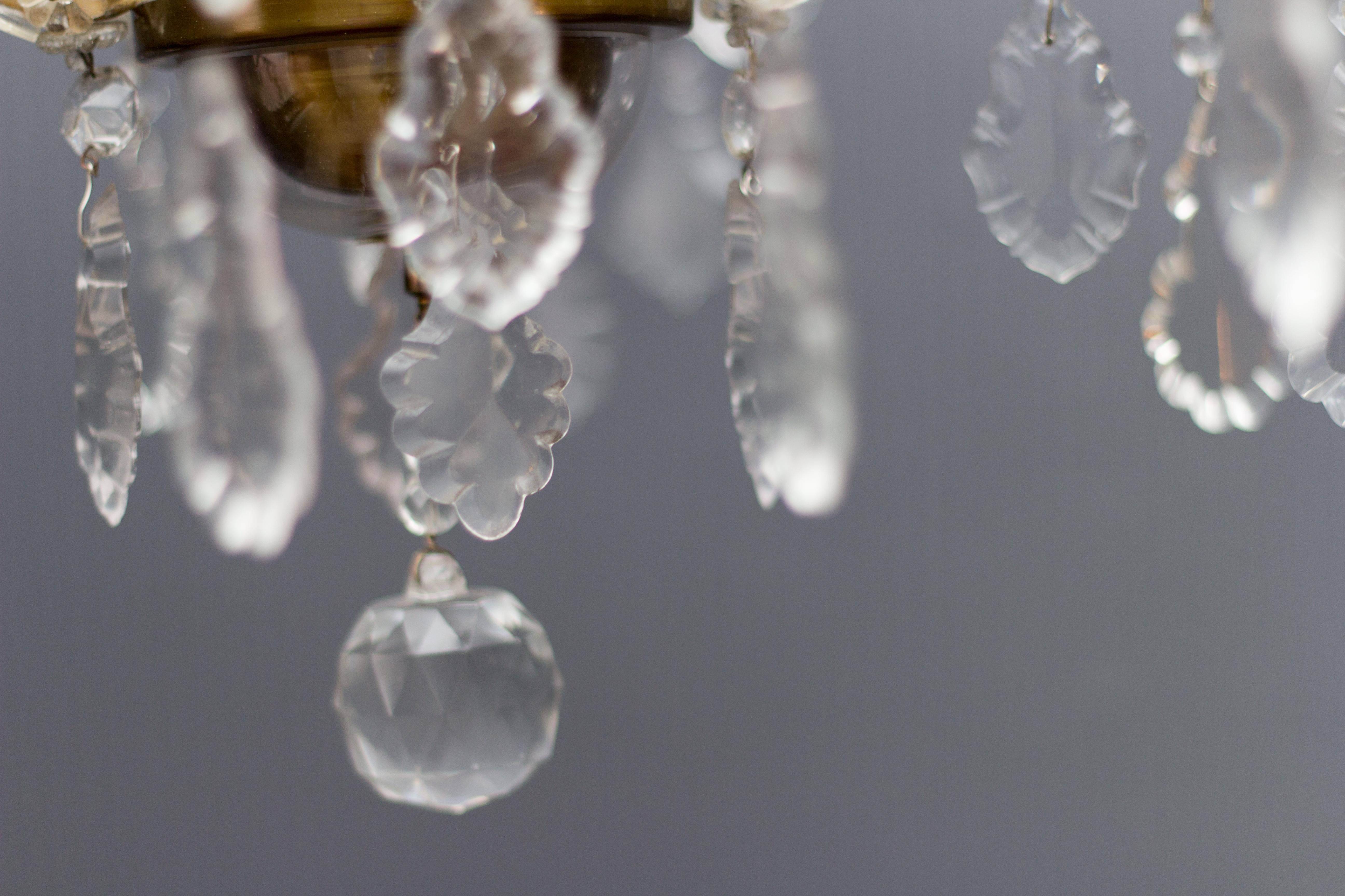 Mid-20th Century Maria Theresa Style Thirteen-Light Crystal Chandelier, 1950s