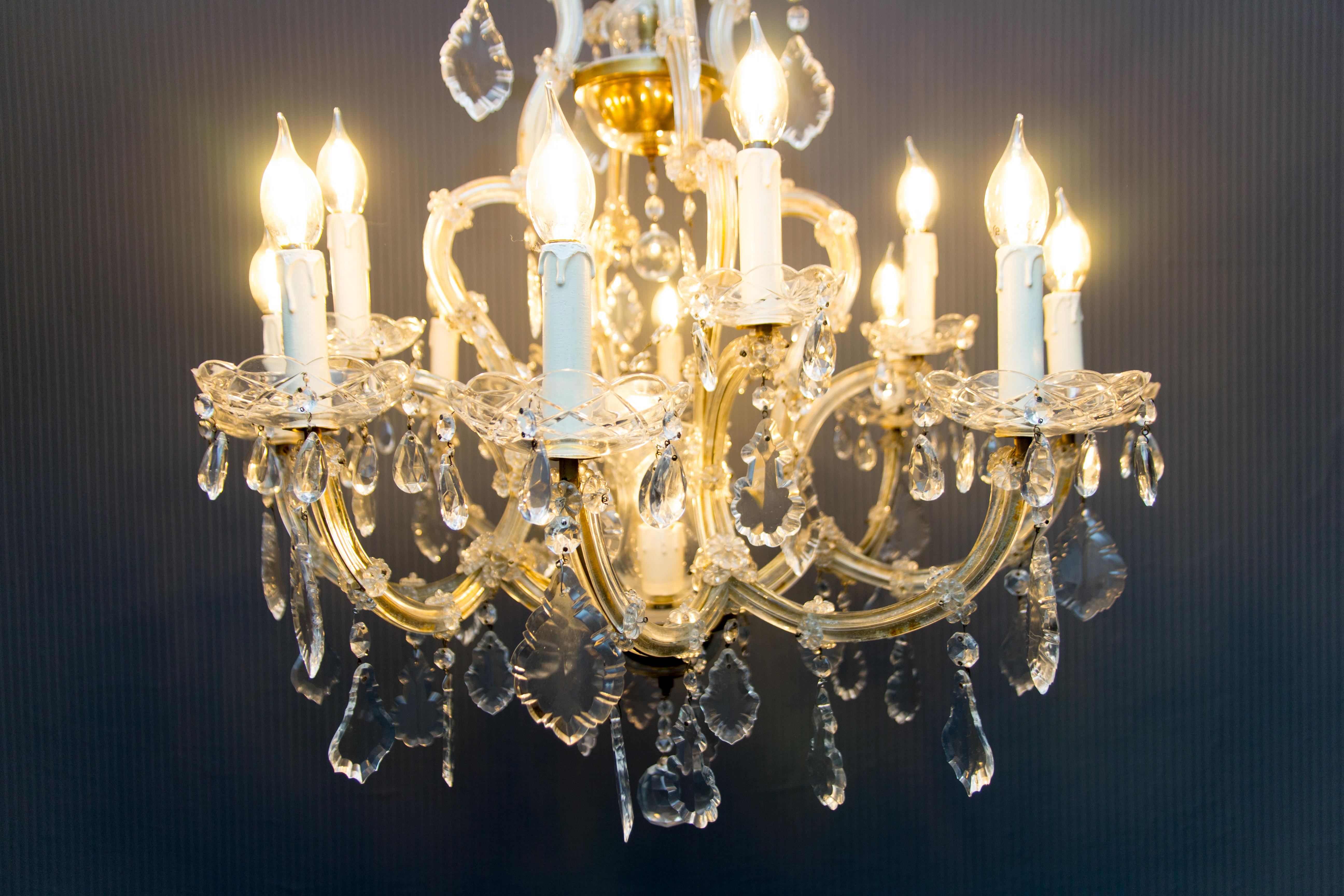 Maria Theresa Style Thirteen-Light Crystal Chandelier, 1950s For Sale 11