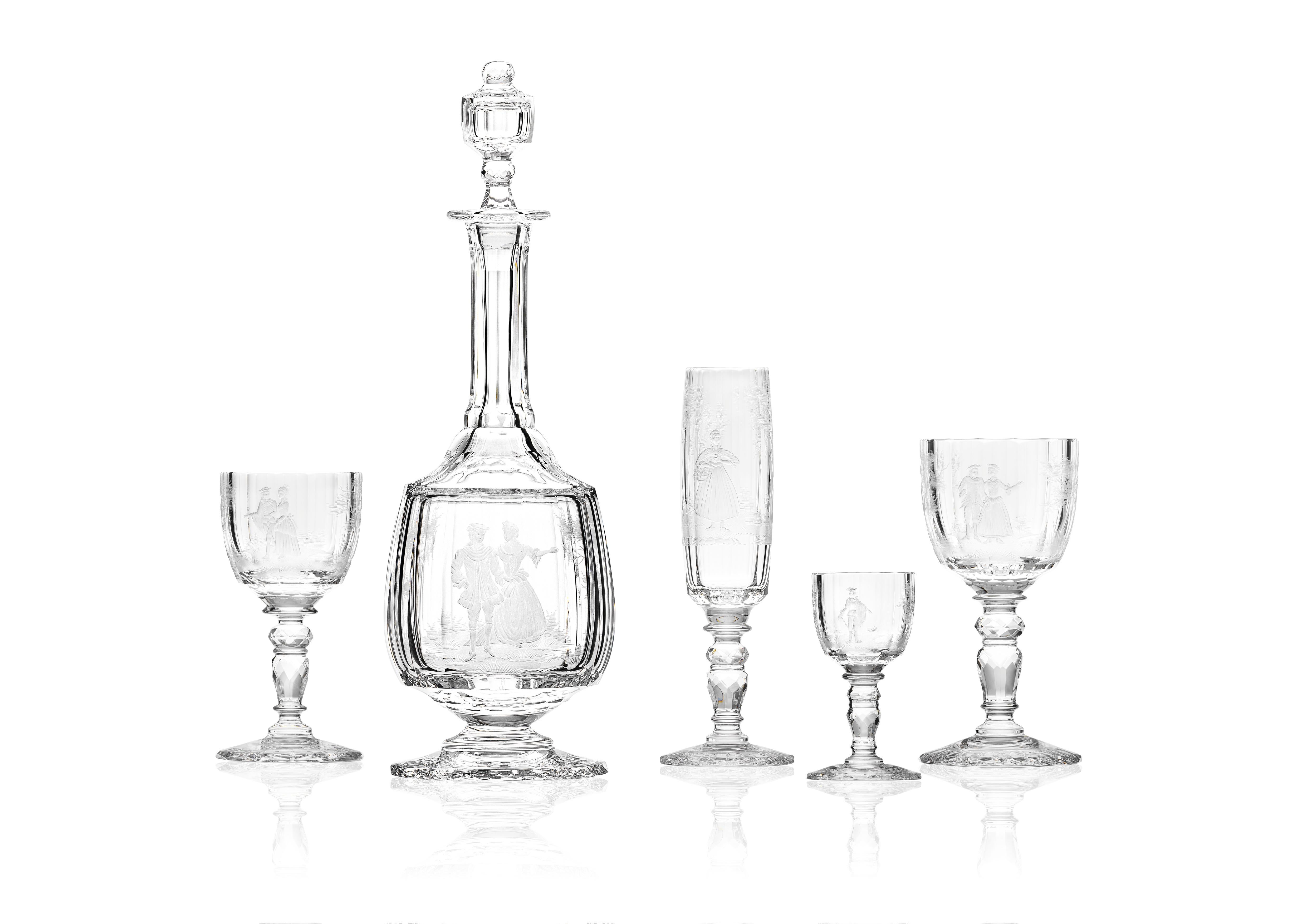 This legendary collection of drinking glasses is inspired by a Baroque table collection that, during the reign of the Austrian empress and Czech queen Maria Theresa, belonged to the Schönbrunn Palace in Vienna. Leo Moser elevated this design, using