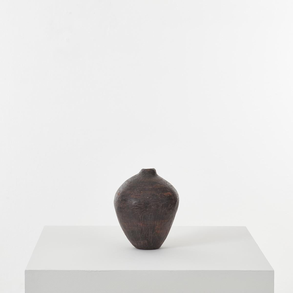 Maria Vlandi is a Greek fine art ceramic sculptor who has exhibited internationally. Vlandi primarily uses stoneware clay to create abstracted and monumental forms, presenting her own discourse on form and space. As much about voids as matter,