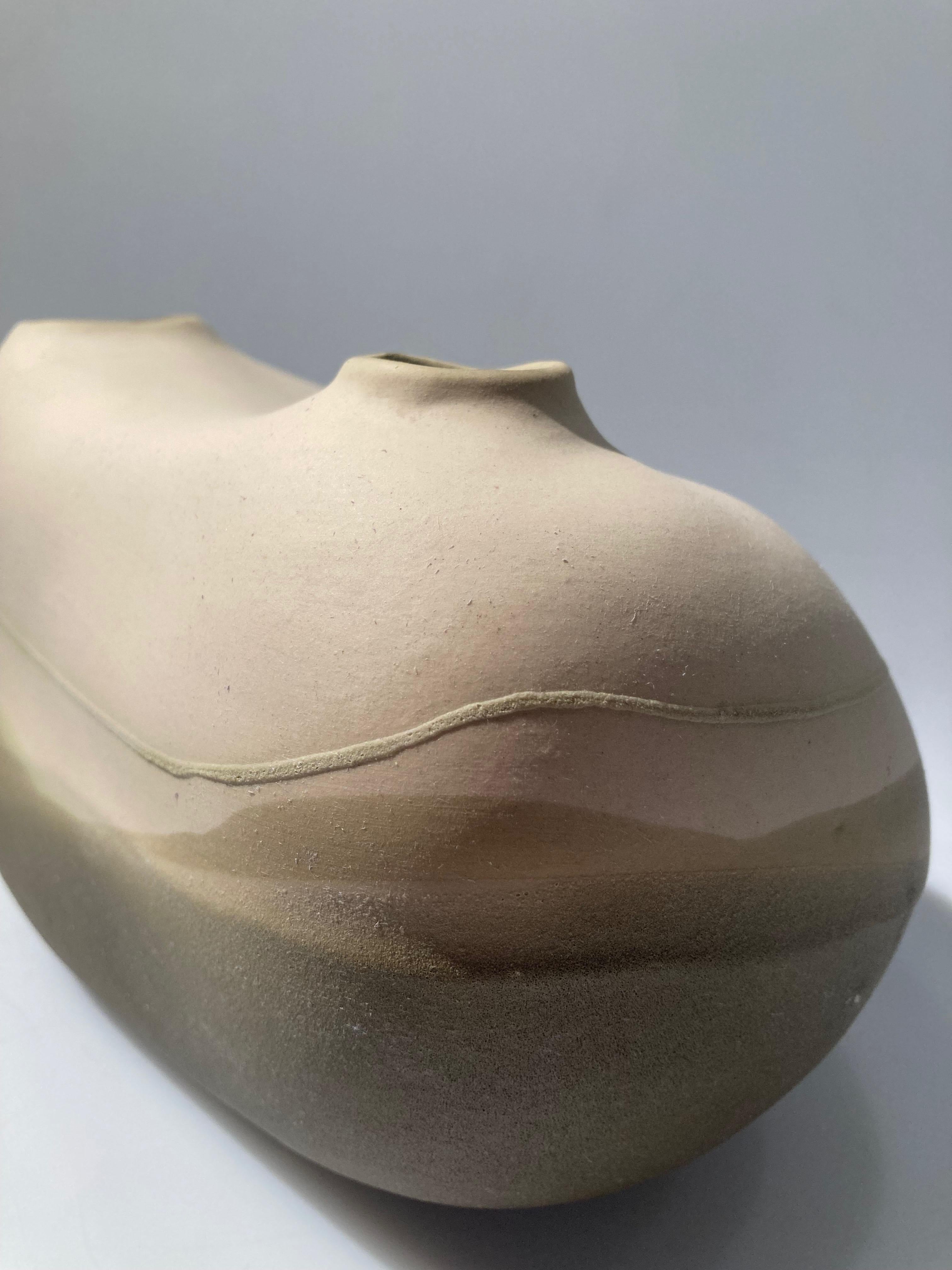 Senza titolo - Abstract Sculpture Grigio di Maria Vlandi