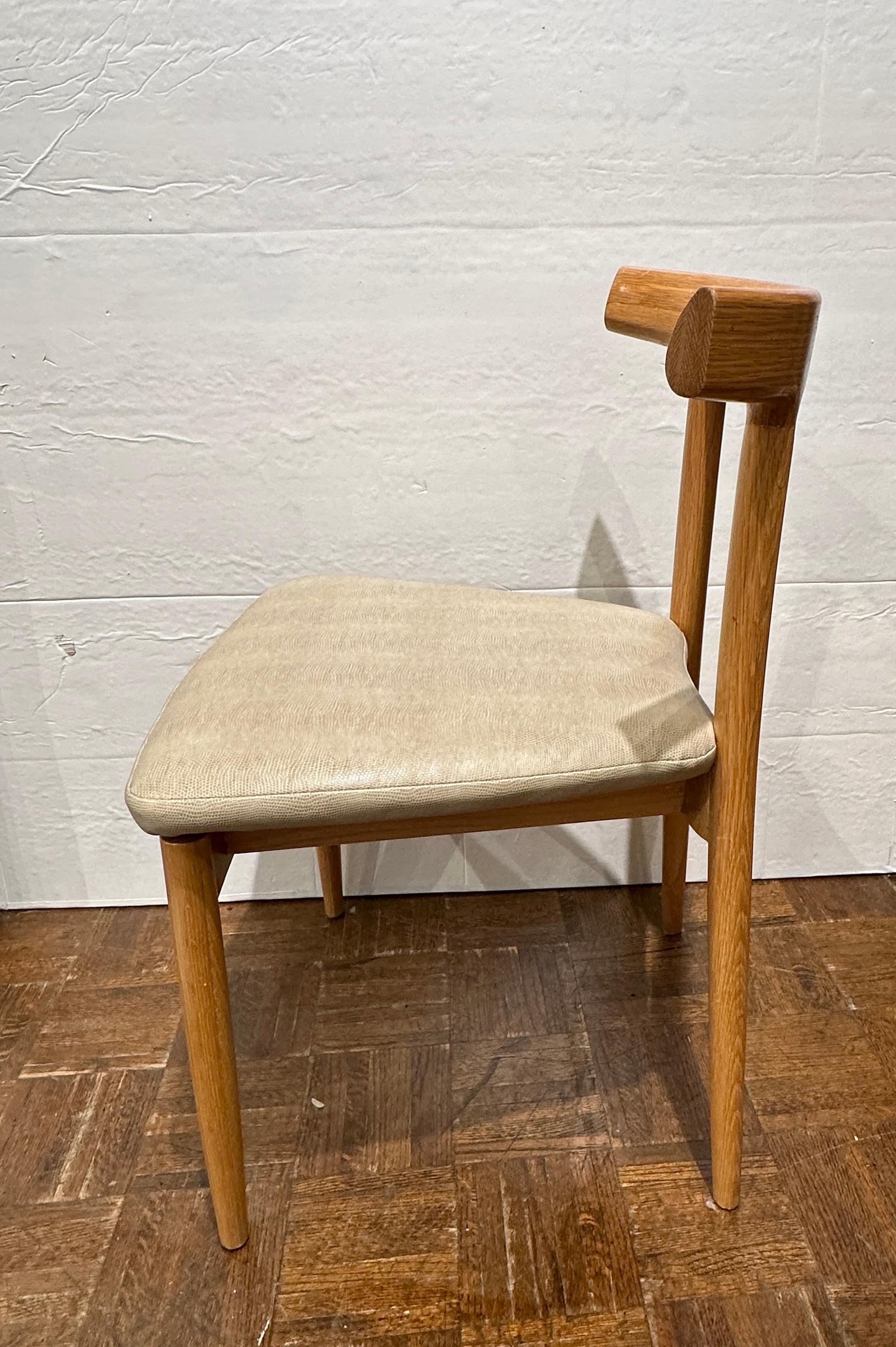 Mid-Century Modern Yoke Back Mid Century Style Dining Chairs, Set of 6