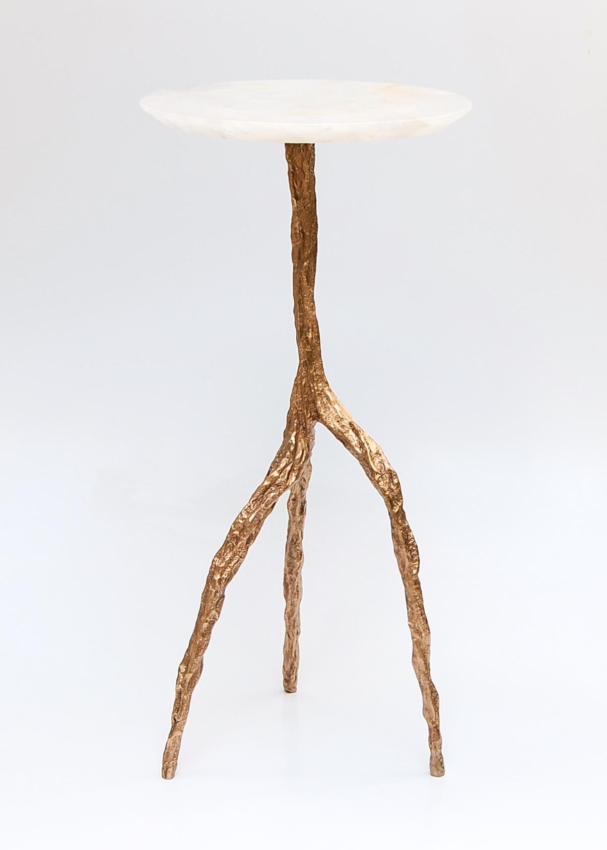 XXIe siècle et contemporain Table à boire Mariae avec plateau en onyx par Fakasaka Design en vente