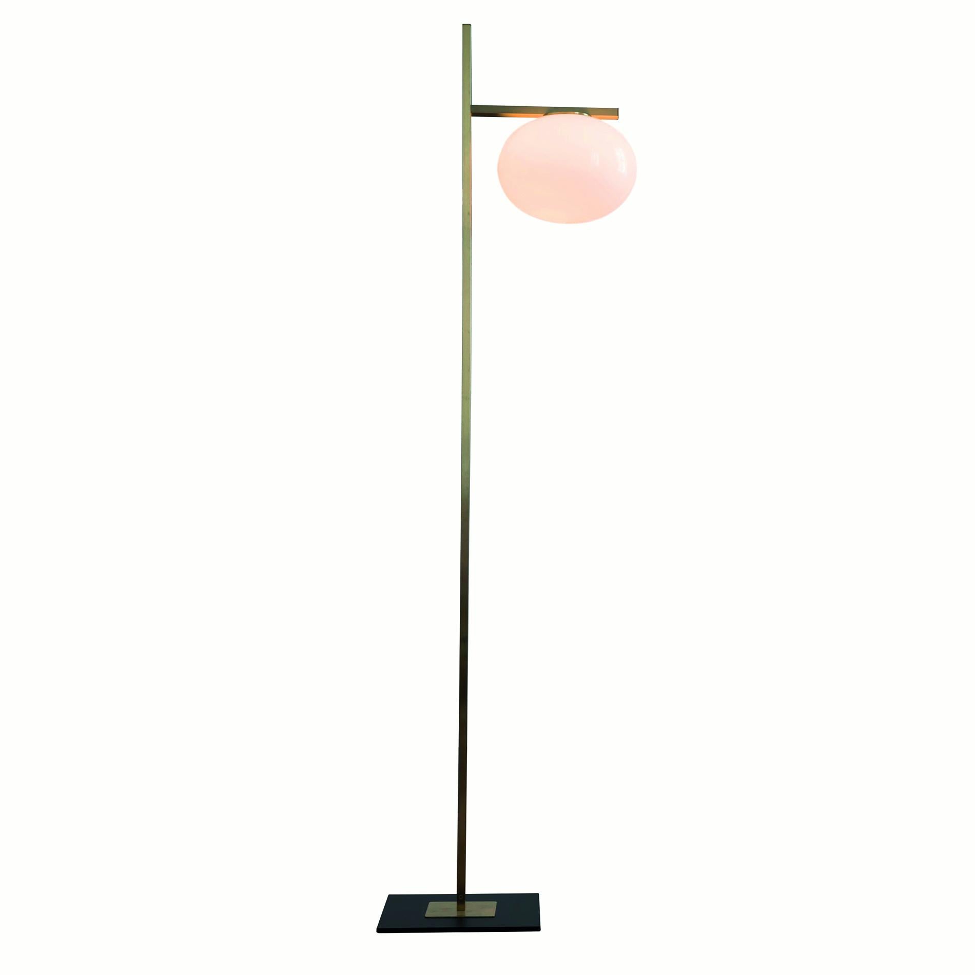 Mid-Century Modern Mariana Pellegrino Soto One Arm Floor Lamp 'Alba' by Oluce 