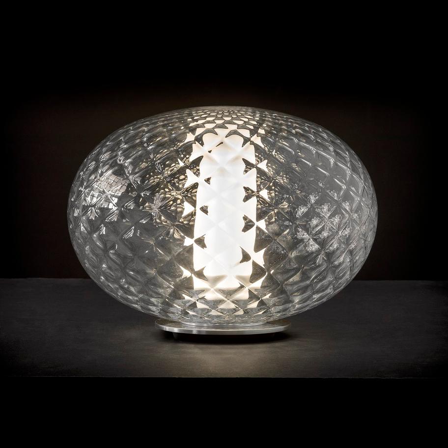 italien Lampe de bureau Mariana Pellegrino Soto « Regendo » en verre soufflé texturé par Oluce en vente