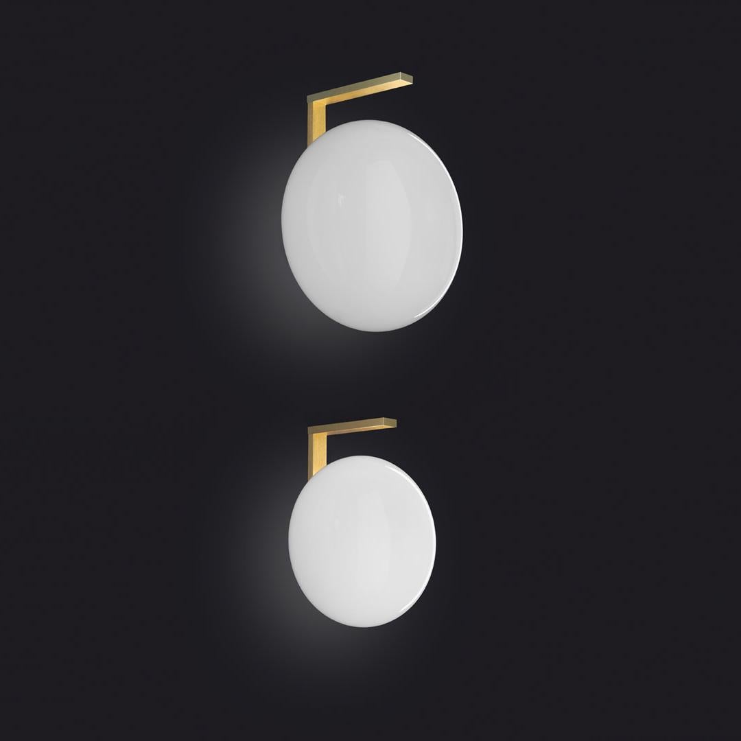 Mid-Century Modern Mariana Pellegrino Soto Wall Lamp 'Alba' Opaline Glass and Brass by Oluce For Sale