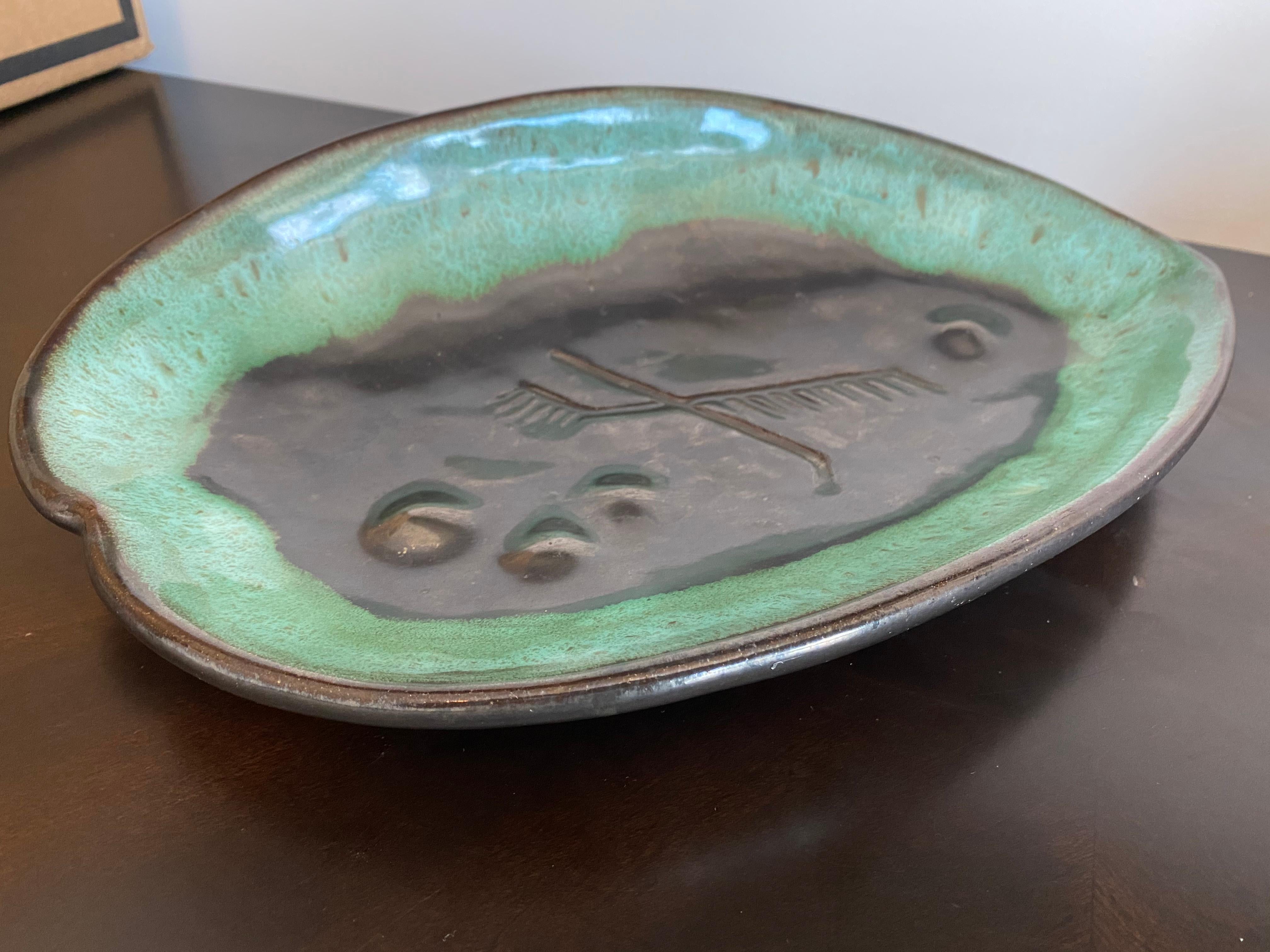 Mariana van Allesch 1940s American Studio Pottery Leaf Bowl For Sale 15