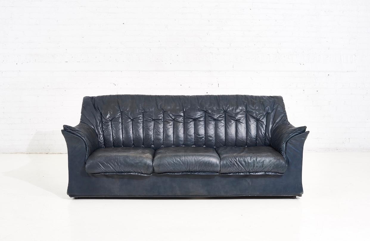 Mariani sofa for PACE Collection.  Italy 1970.  Original blue leather with nice patina.