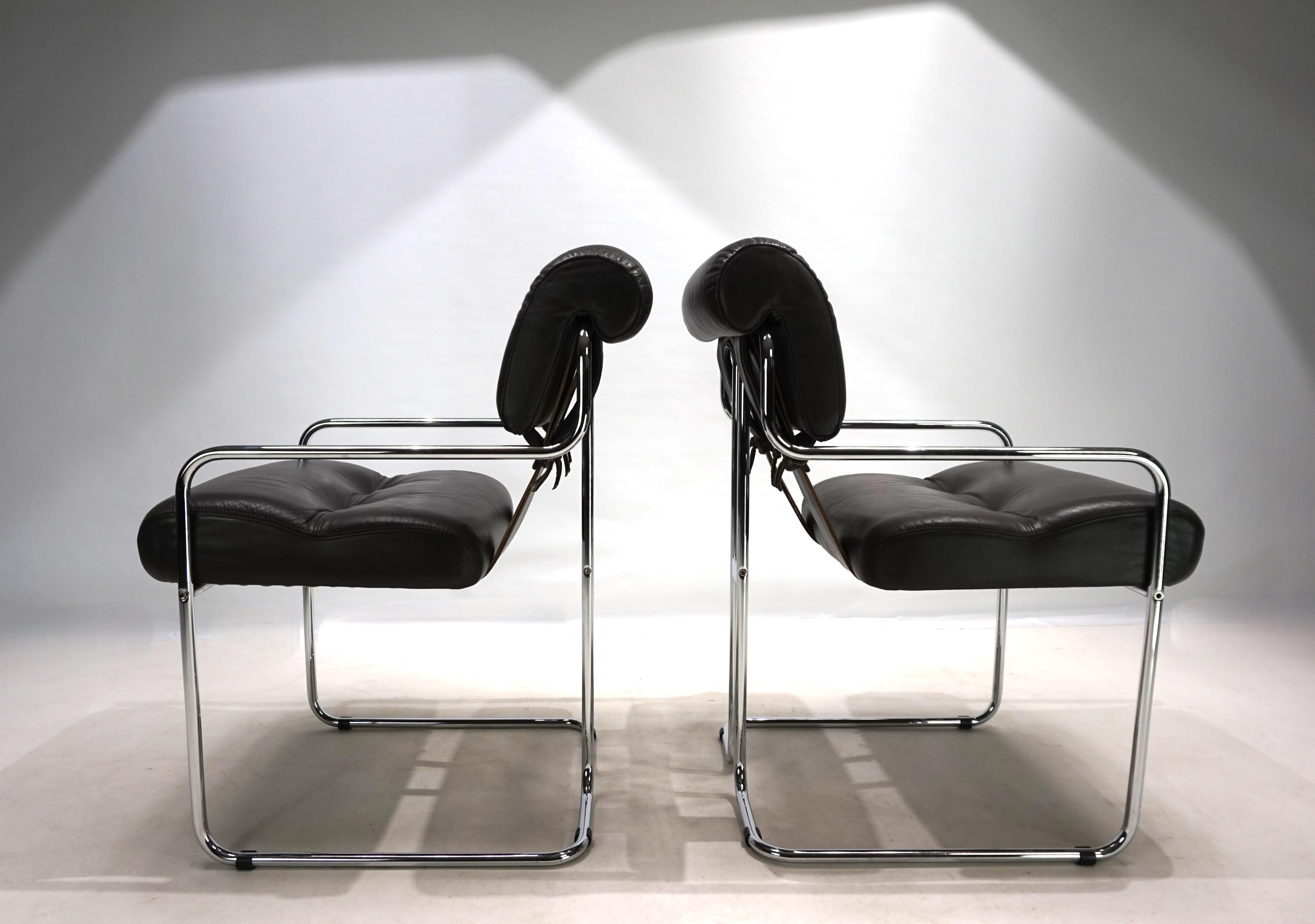 Mid-Century Modern Ensemble de deux chaises de salle à manger Mariani Tucroma en cuir de Guido Faleschini, 1970 en vente
