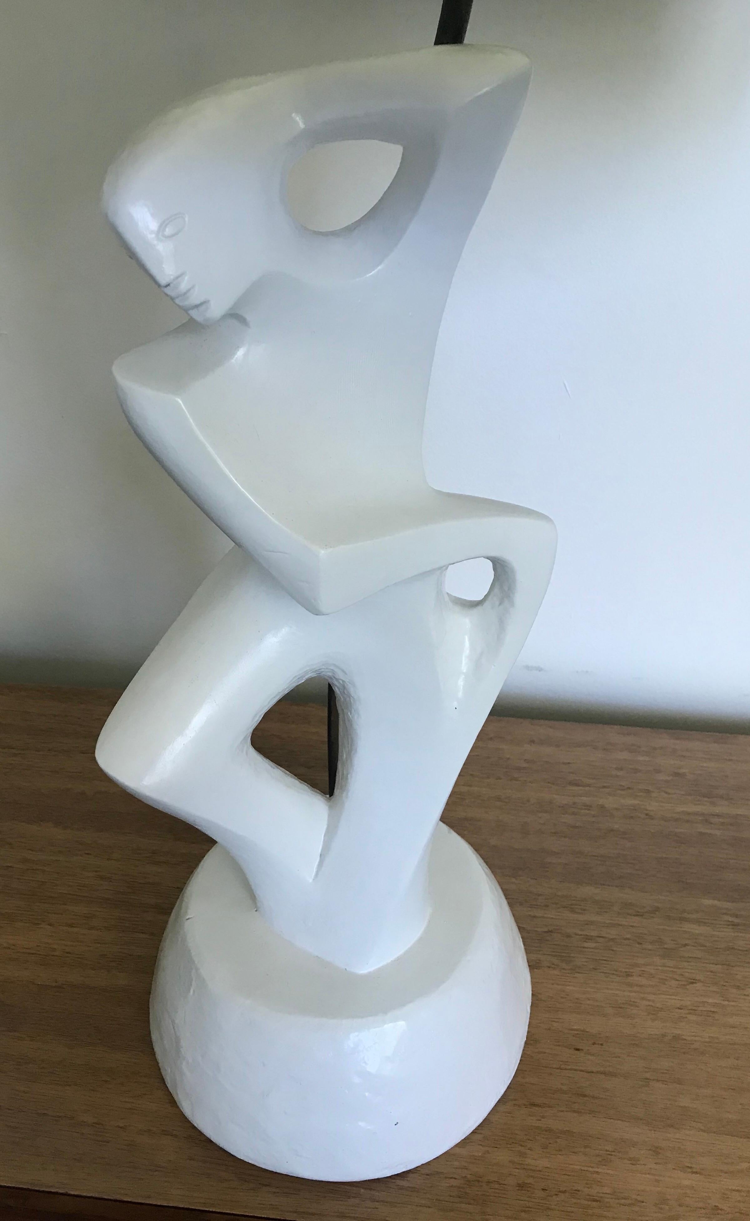 Rare cubism figurative male lamp by Marianna von Allesch circa 1950s, signed. Rewired, shade not included.
Marianna von Allesch was a German-born artist who moved the United States in the late 1920s and was known for her sculptures and particularly