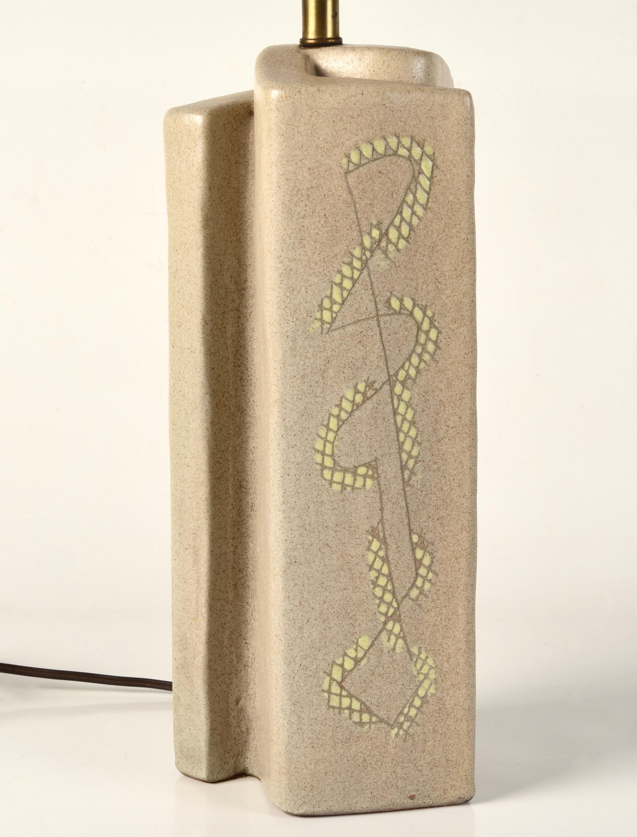 Marianna Von Allesch Mid Century Modern Art Pottery Table Lamp For Sale 4