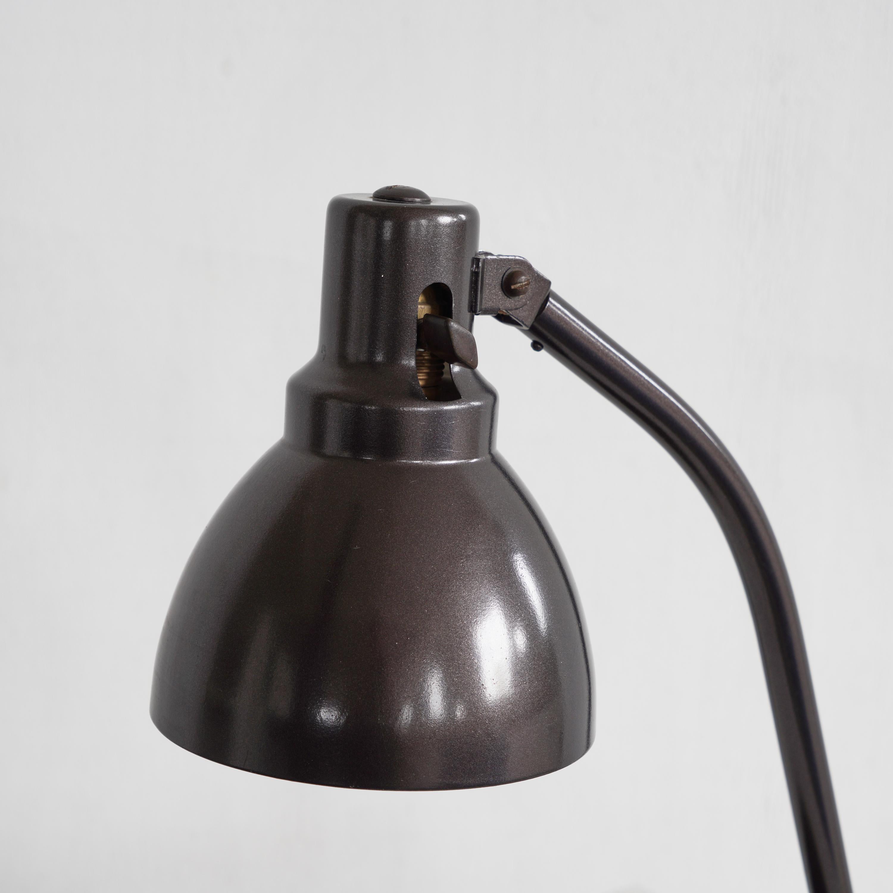 Marianne Brandt & Hin Bredendieck Bauhaus Desk Lamp In Good Condition For Sale In Tilburg, NL
