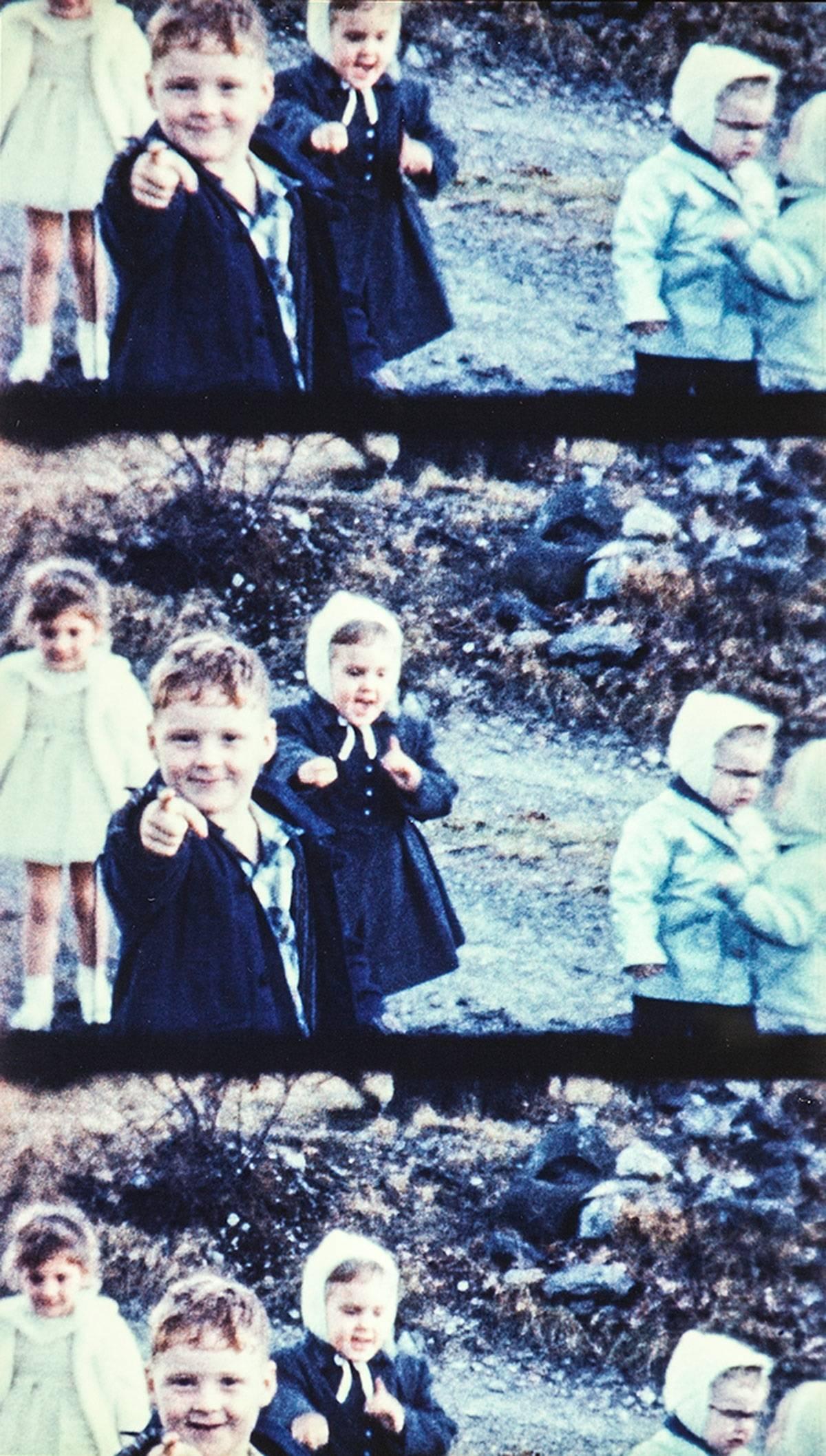 „Five Children“ Vintage Cibachrom-Druck – Photograph von Marianne Courville