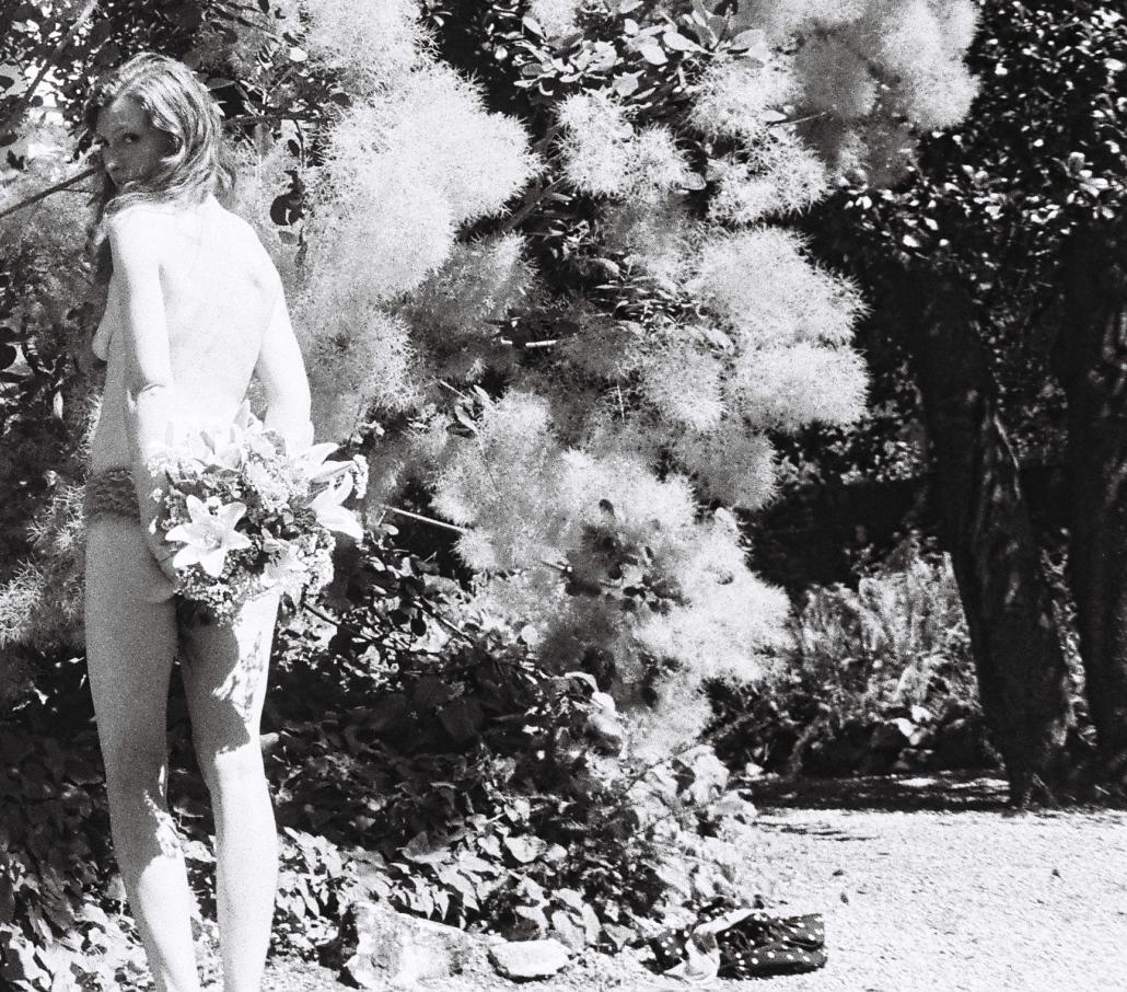 Le Jardin D A. Haggadah  - Marianne Maric, Corps, Femme, Nu, Sculpture, Fleur 6