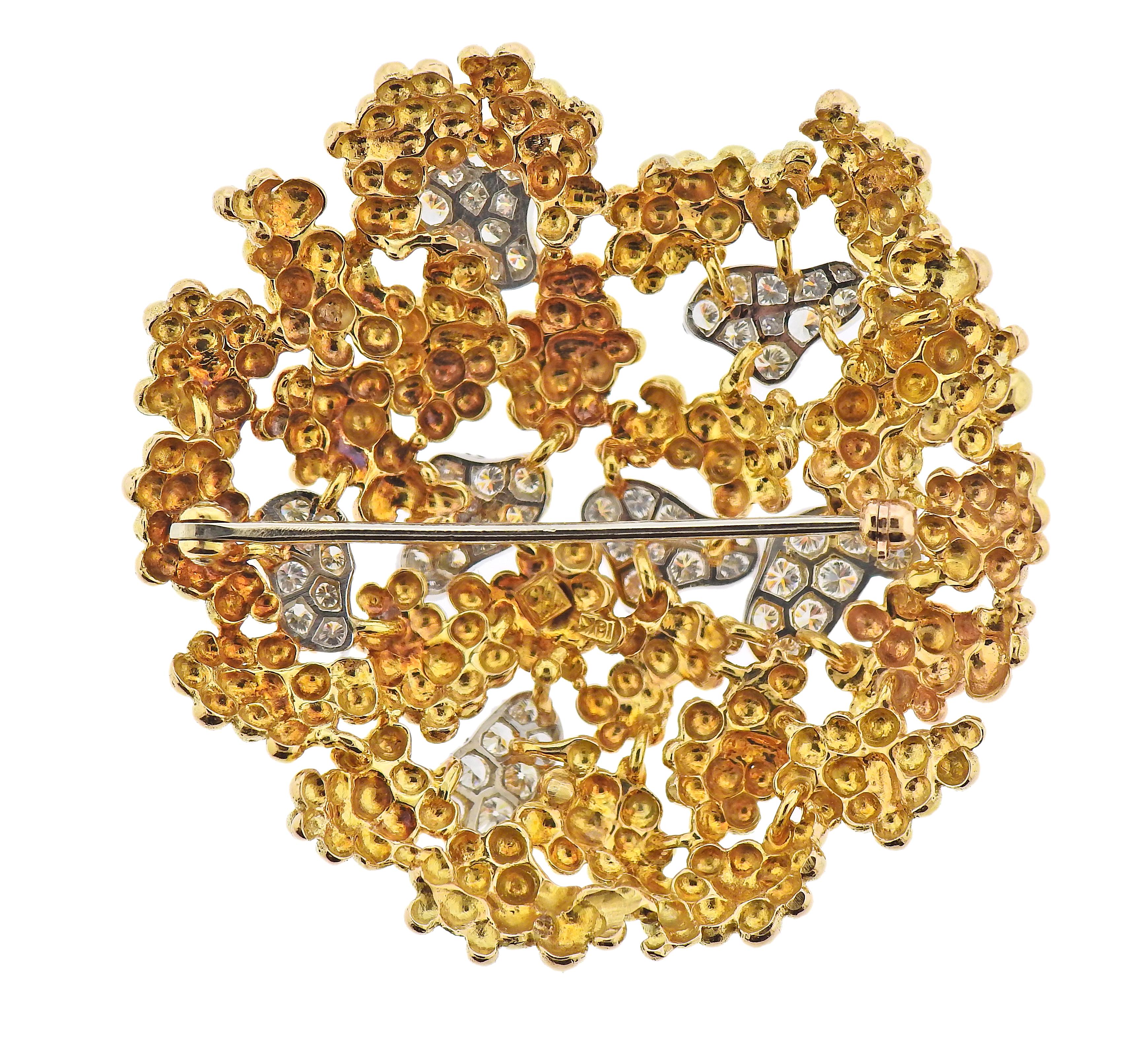 Taille ronde Marianne Ostier Broche en or et diamants de forme libre en vente