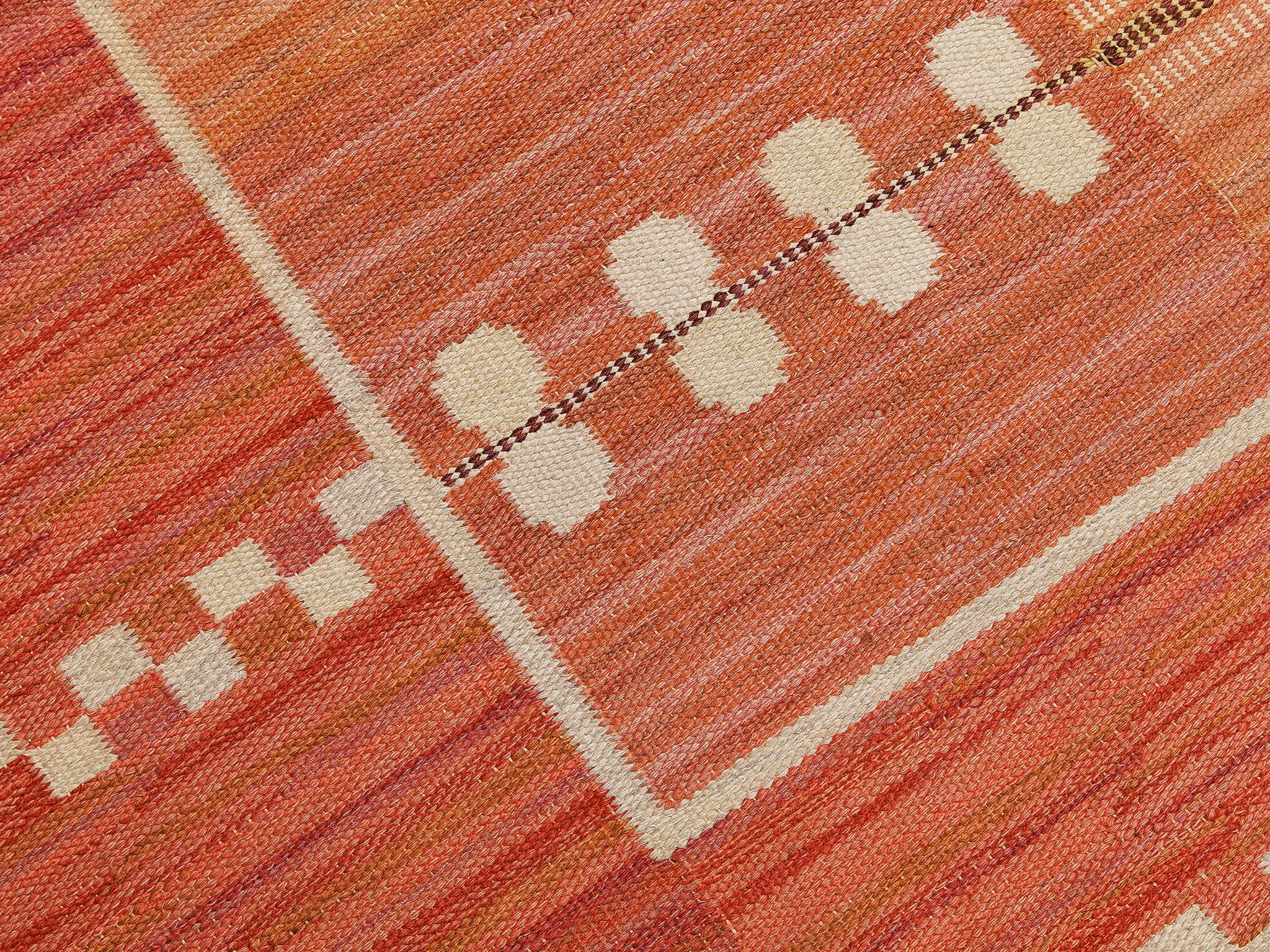 Marianne Richter for Märta Måås-Fjetterström 'Fläder Röd' Carpet in Wool For Sale 3