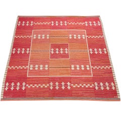 Marianne Richter for Märta Måås-Fjetterström 
Fläder Röd
 Carpet in Wool