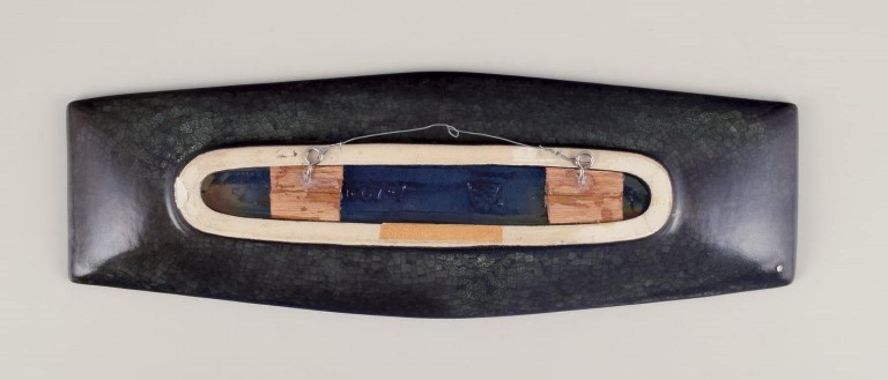Marianne Starck para Michael Andersen, Bornholm. Gran plato oblongo de cerámica. Cerámico en venta