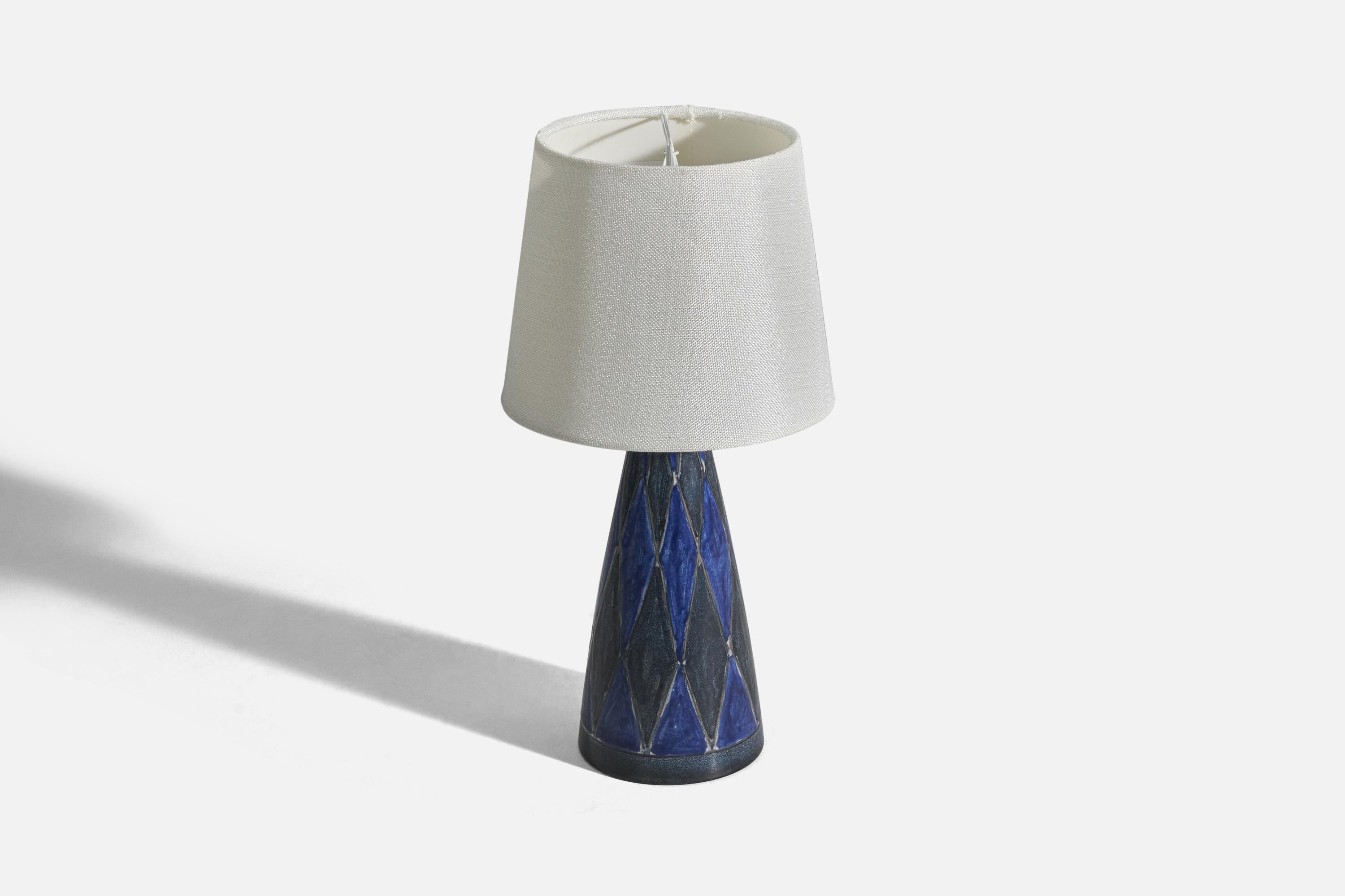 Marianne Starck, Tischlampe, glasiertes Steingut, Michael Andersen, Dänemark, 1960er Jahre (Skandinavische Moderne) im Angebot