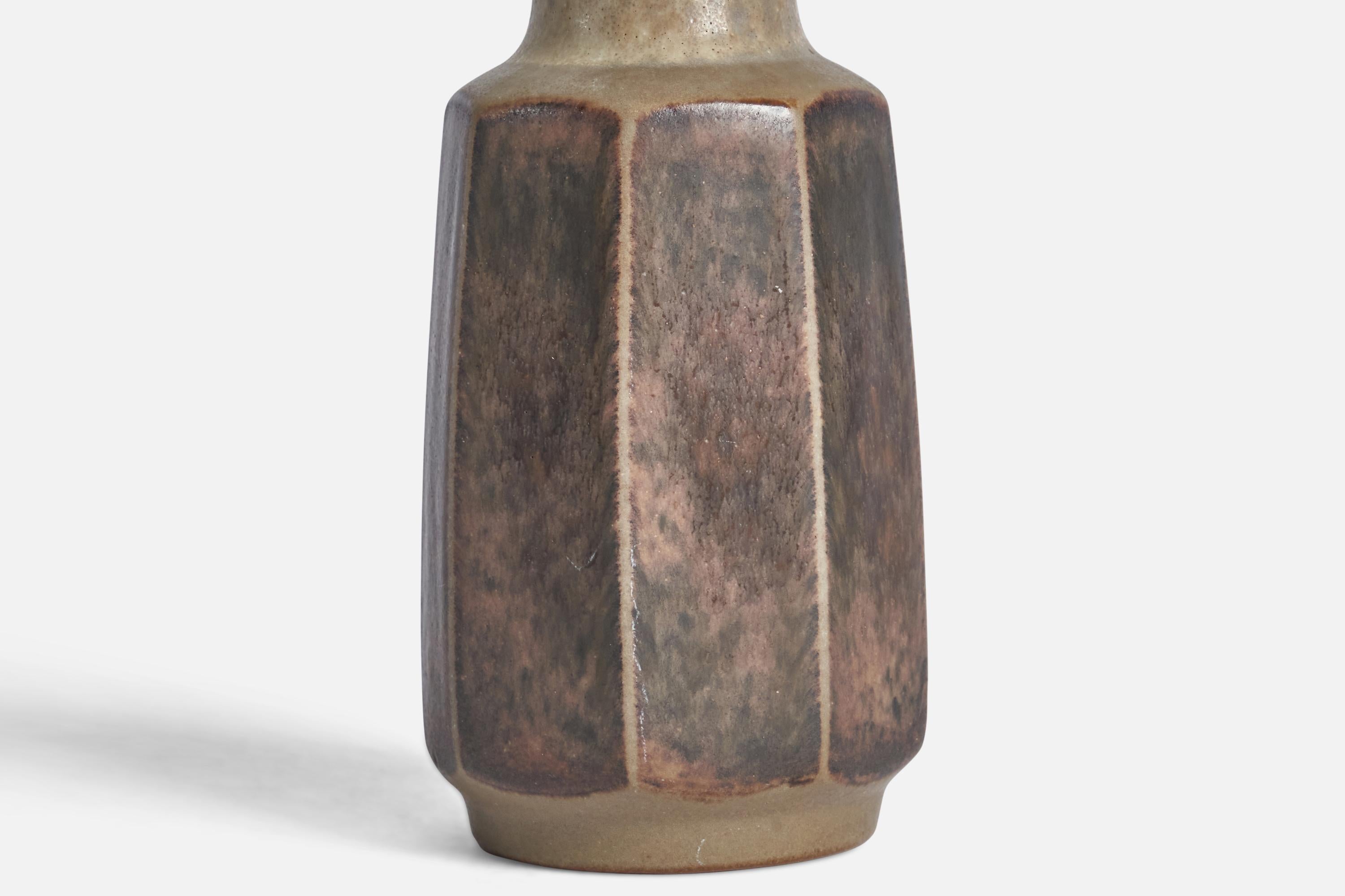 Marianne Starck, Table Lamp, Stoneware, Denmark, 1960s In Good Condition For Sale In High Point, NC