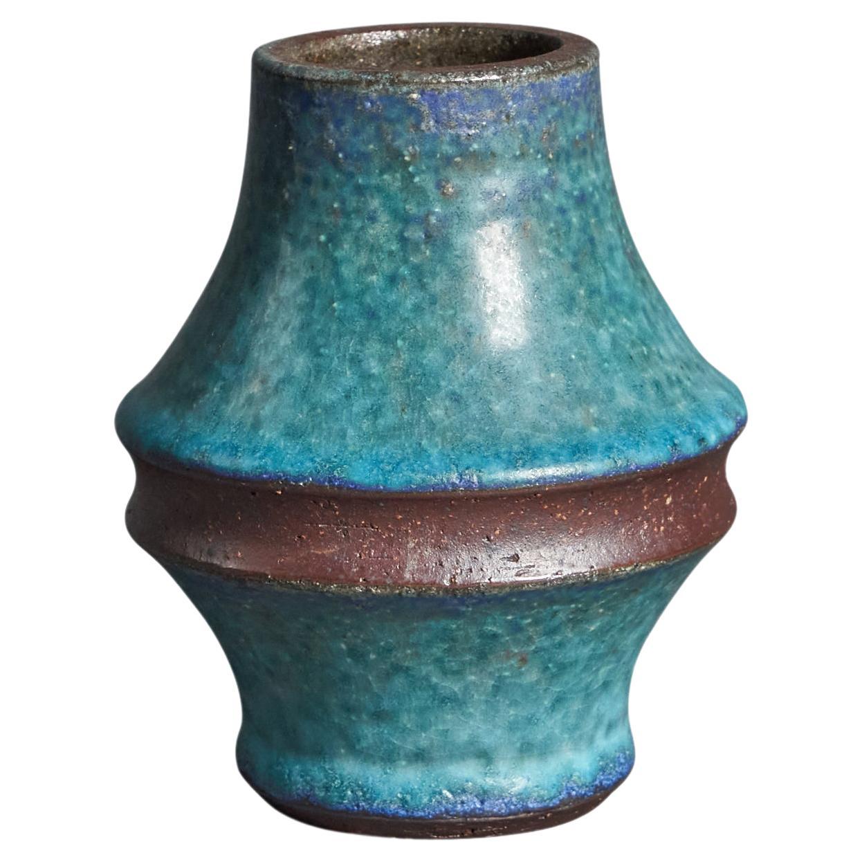 Marianne Starck, Vase, Stoneware, Denmark, 1960s For Sale