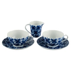 Vintage Marianne Westman (1928-2017) for Rörstrand. Porcelain teacups and creamer.