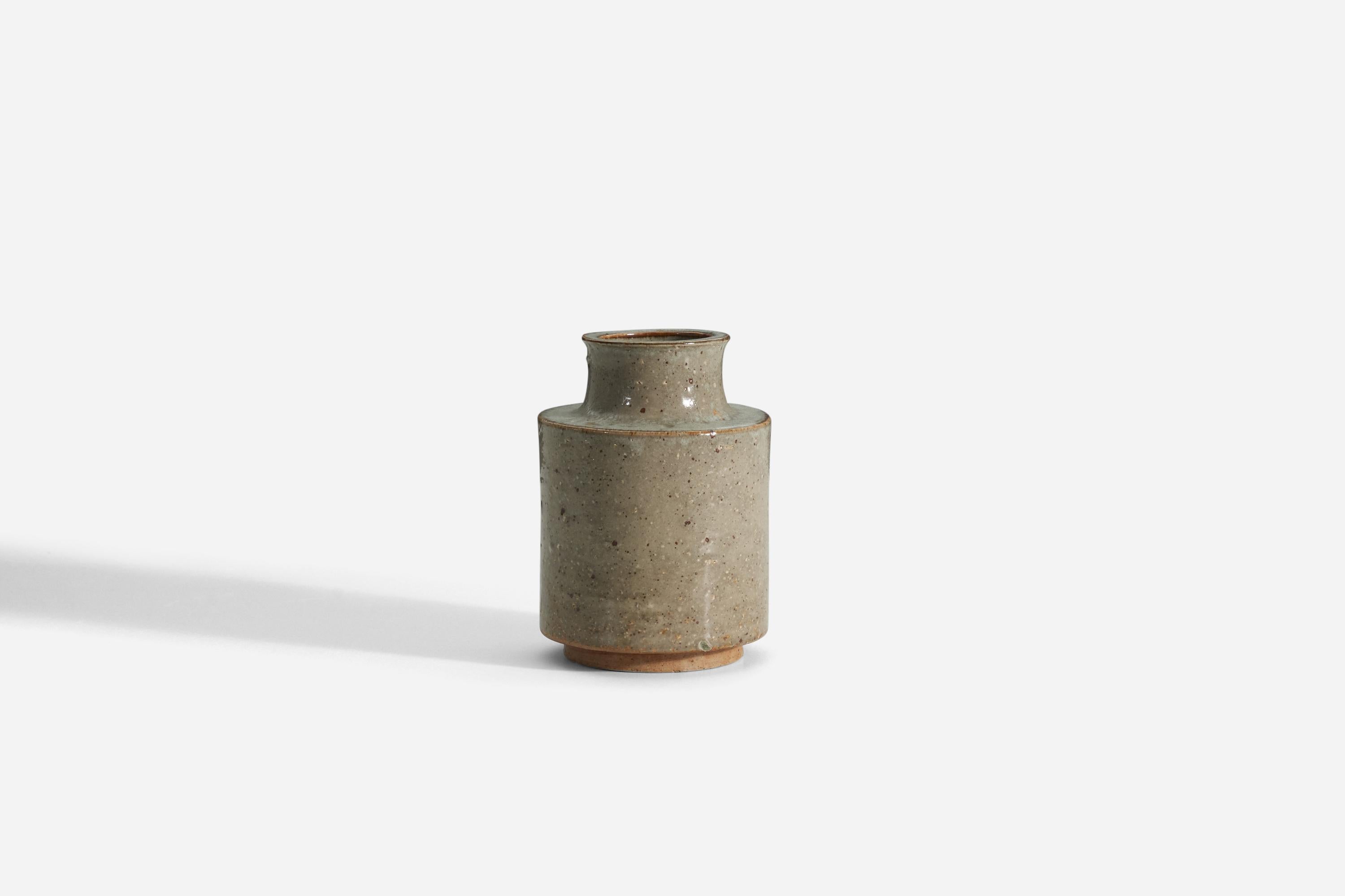 Swedish Marianne Westman, Vase, Grey-Glazed Firesand, Rörstand, Sweden, 1950s For Sale
