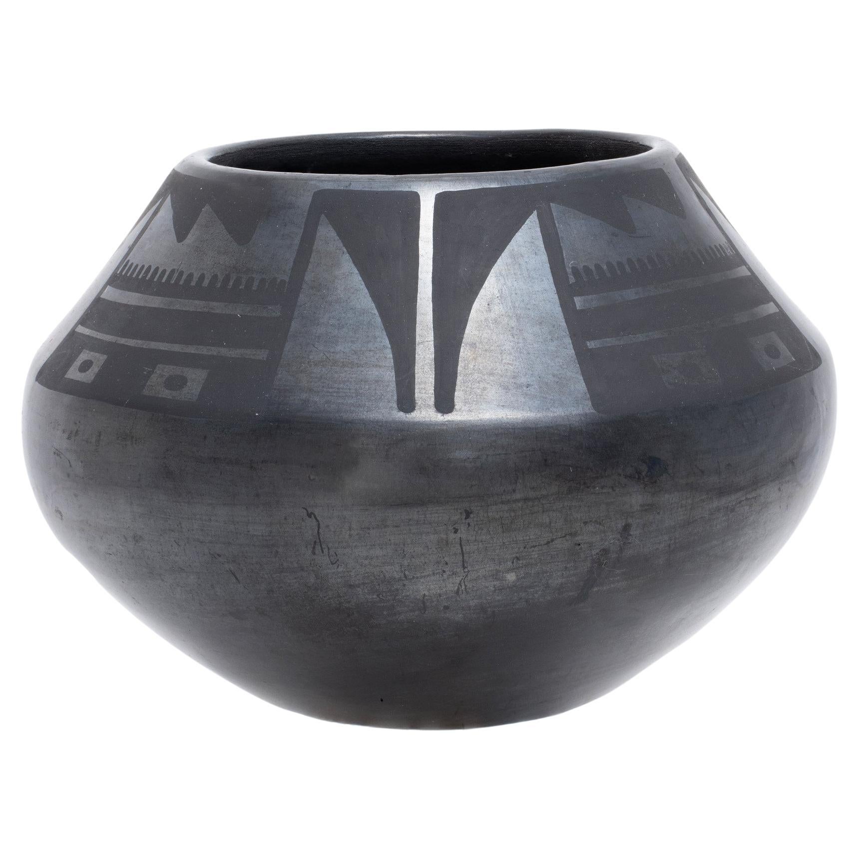 Marie and Julian Martinez Black Ware Pottery Jar For Sale