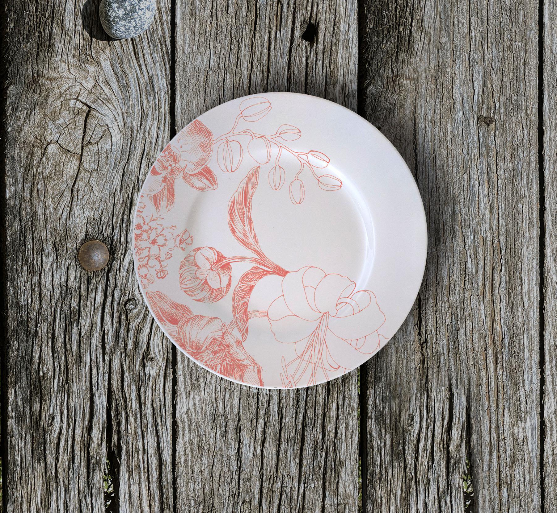 Marie Antoniette bread plates, are designed as the porcelain set of a contemporary Queen Marie Antoniette, still alive in 2020. It is an explosion of detailed flowers and blossoms, originally hand-painted with an engraving technique that is some