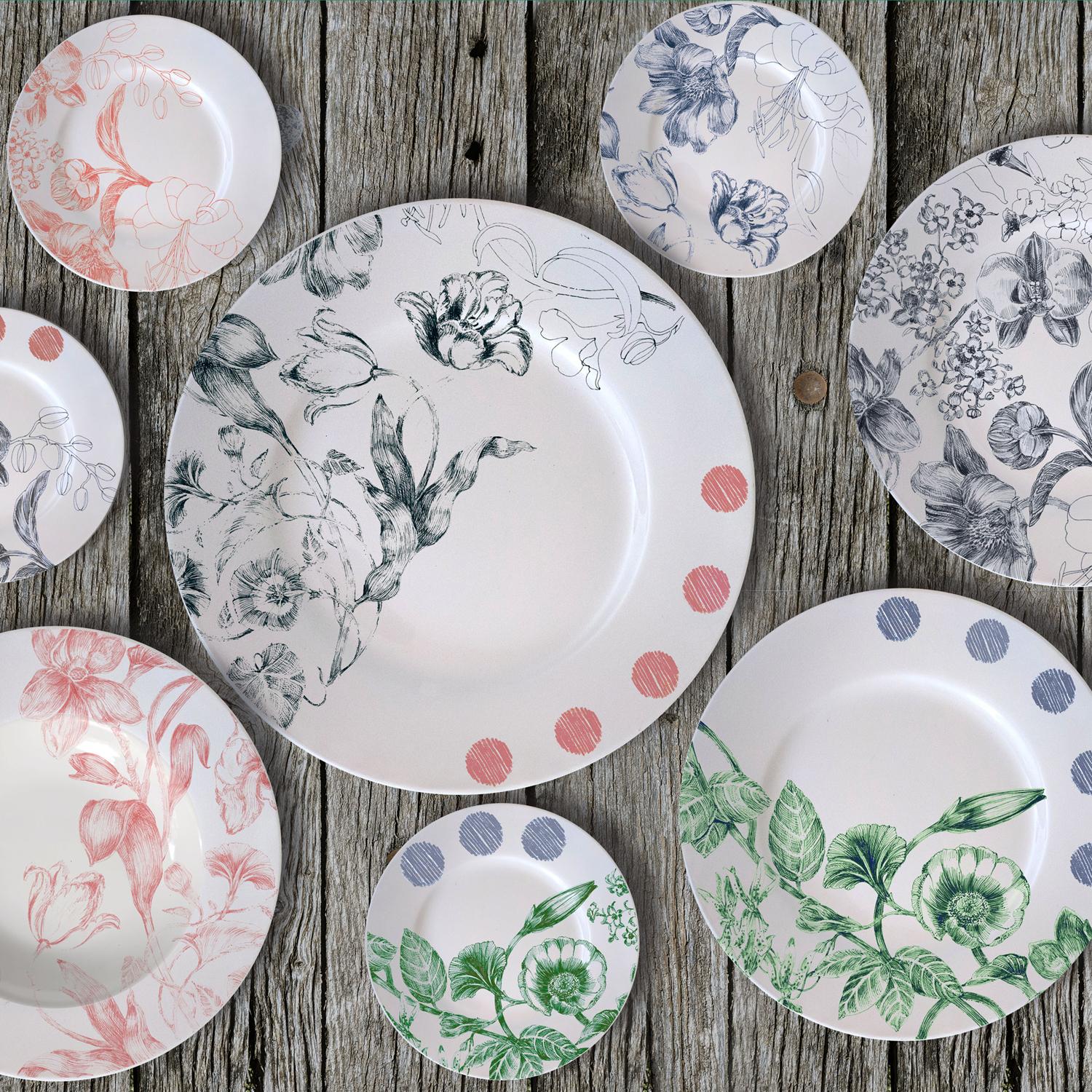 Italian Marie Antoinette, Contemporary Porcelain Dessert Plates Set with Floral Design For Sale