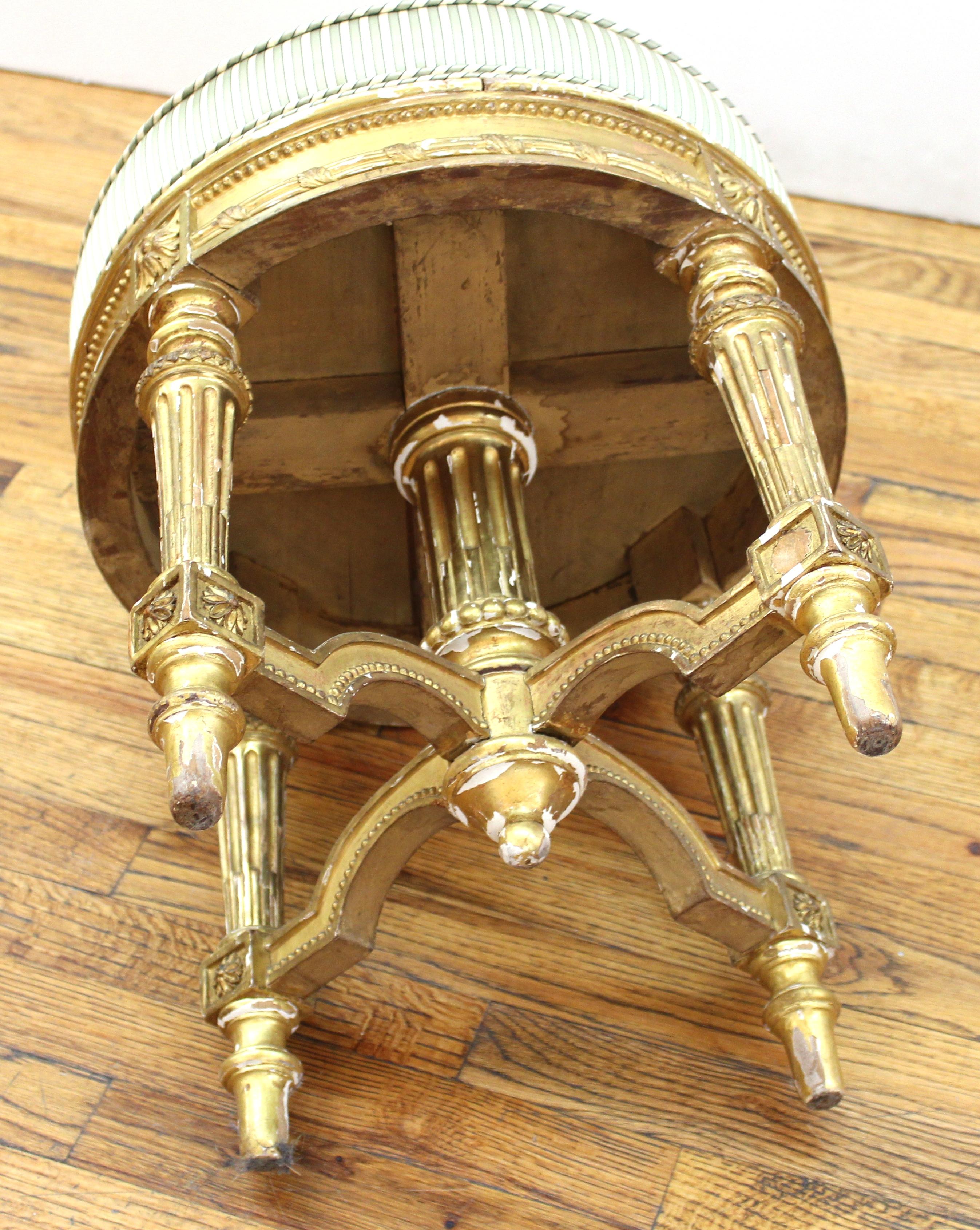 Marie-Antoinette Style Giltwood Boudoir Chair 1