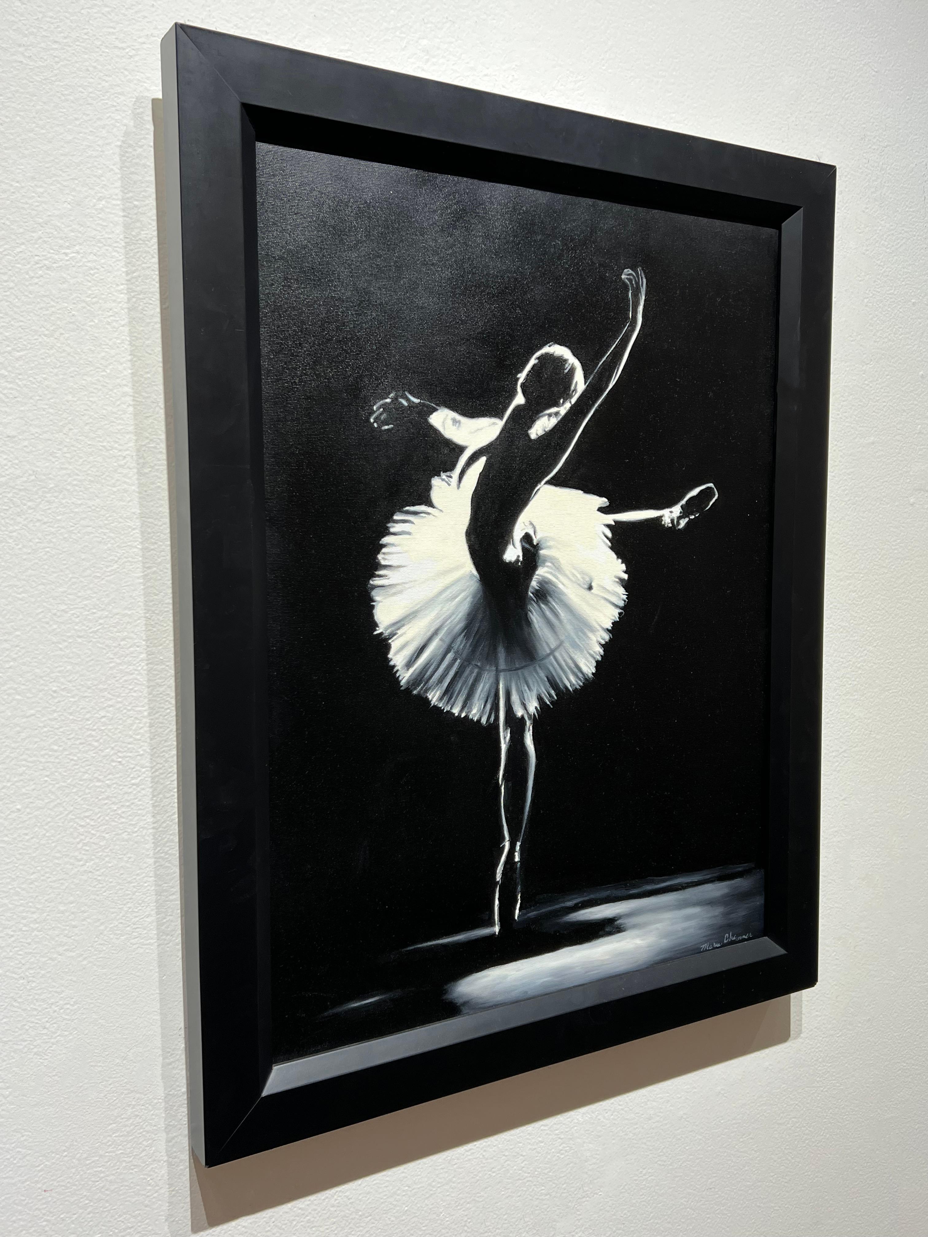 Marie Channer, « Dancing in the Light », peinture à l'huile sur toile représentant une danseuse de ballet, 24 x 18 cm en vente 2