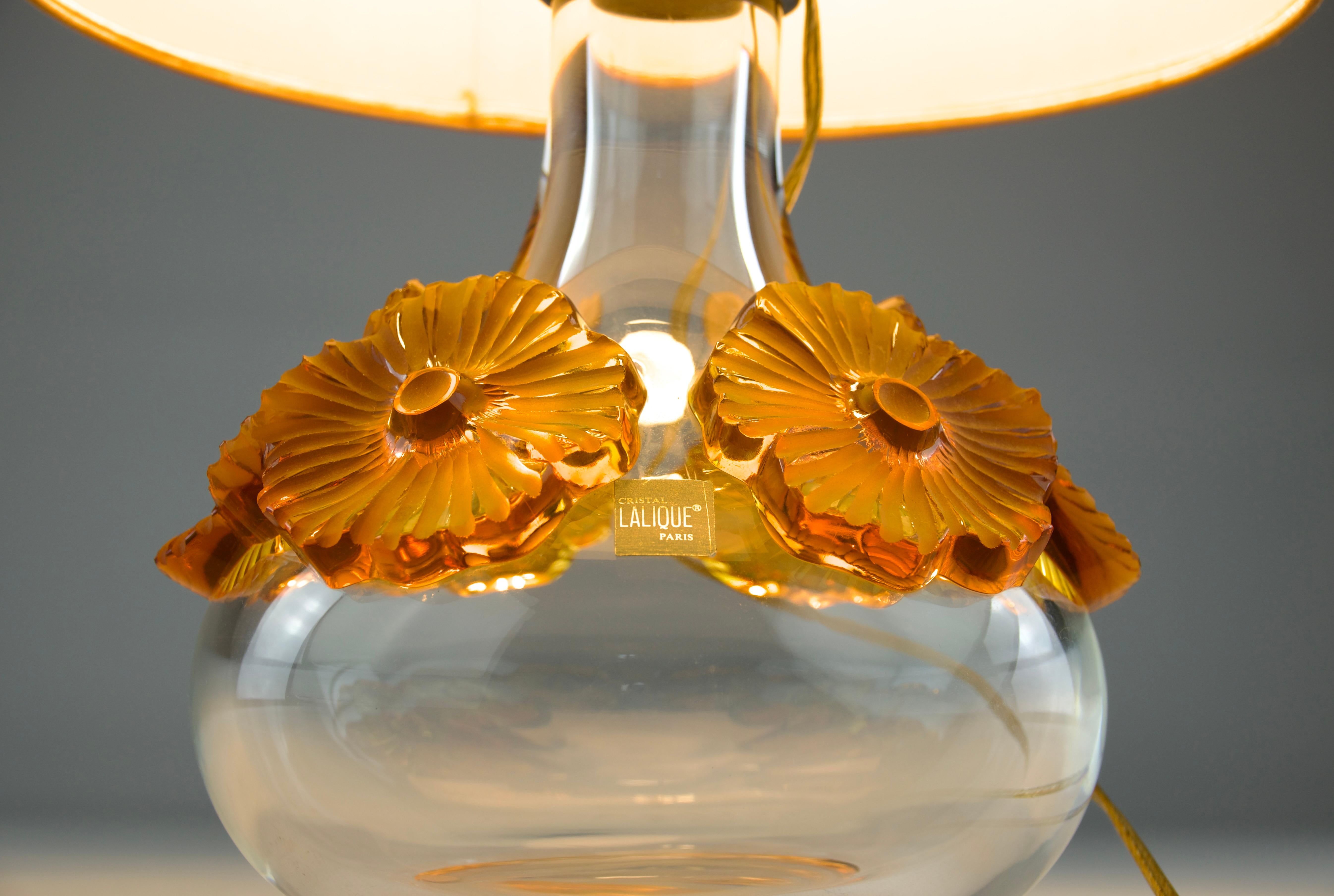 Marie-Claude Lalique für Lalique, Lampe „Atossa“, Frankreich 1970er Jahre (Moderne der Mitte des Jahrhunderts) im Angebot