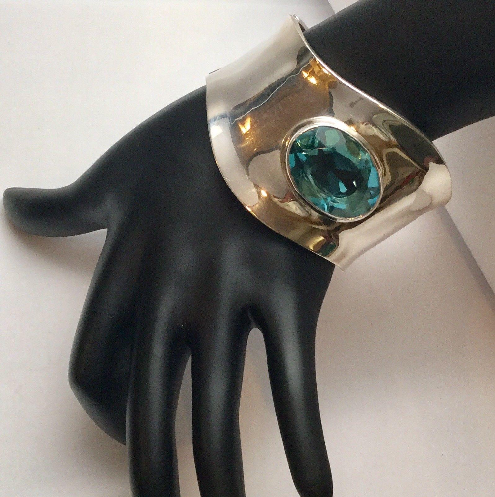 Marie Elena Munoz MEM Taxco Sterling Silver Blue Topaz Clamper Bracelet In Good Condition In Washington Depot, CT