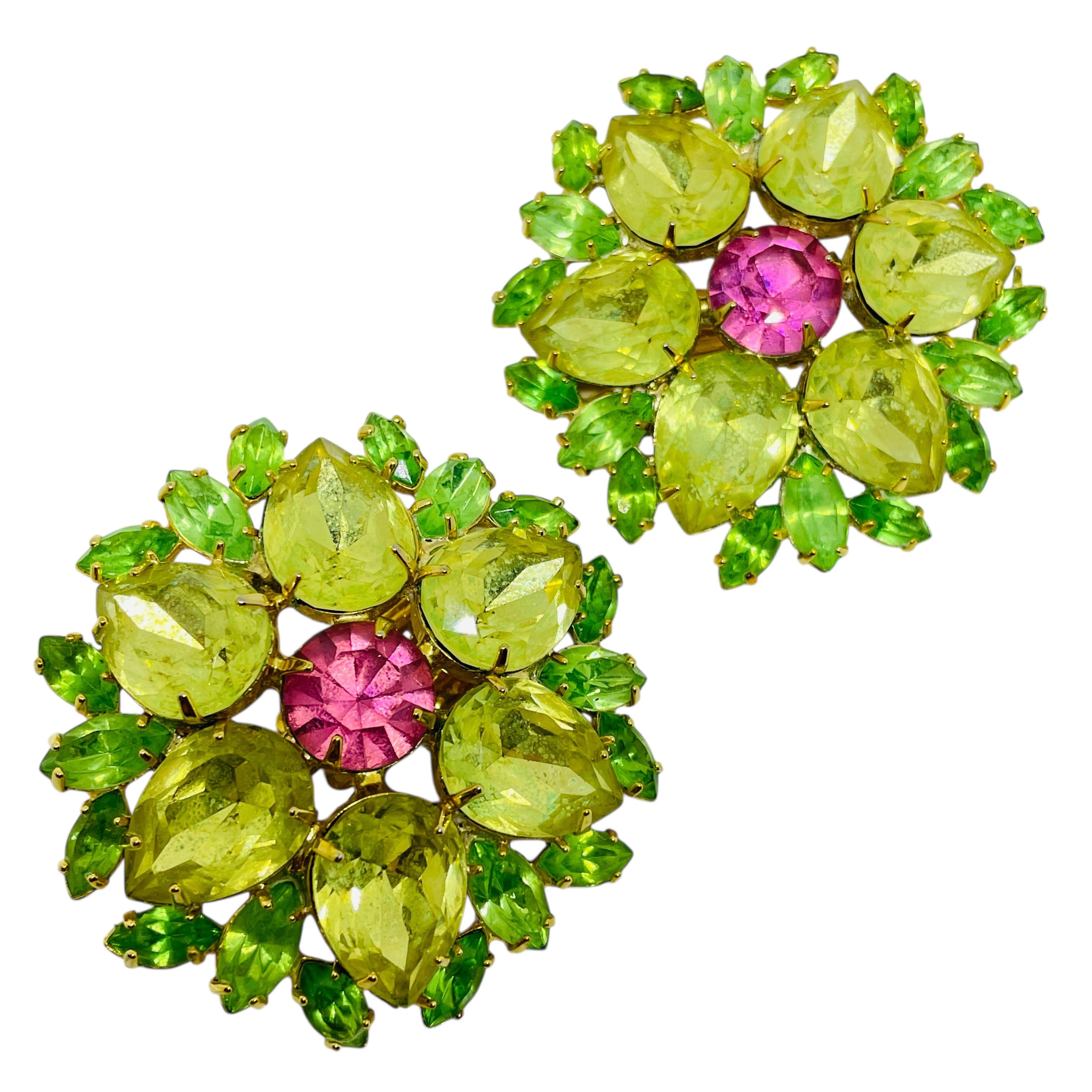 Orecchini a clip firmati MARIE FERRA in vetro dorato d'epoca con fiori di design in vendita 1