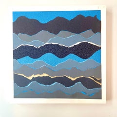 Fluctus 3  - Blau grau schwarz abstrakte Meereslandschaft Papier Collage auf Holzbrett