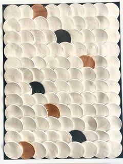 Squamae G3- composizione da parete in ceramica geometrica astratta 3D nera, rame e argento
