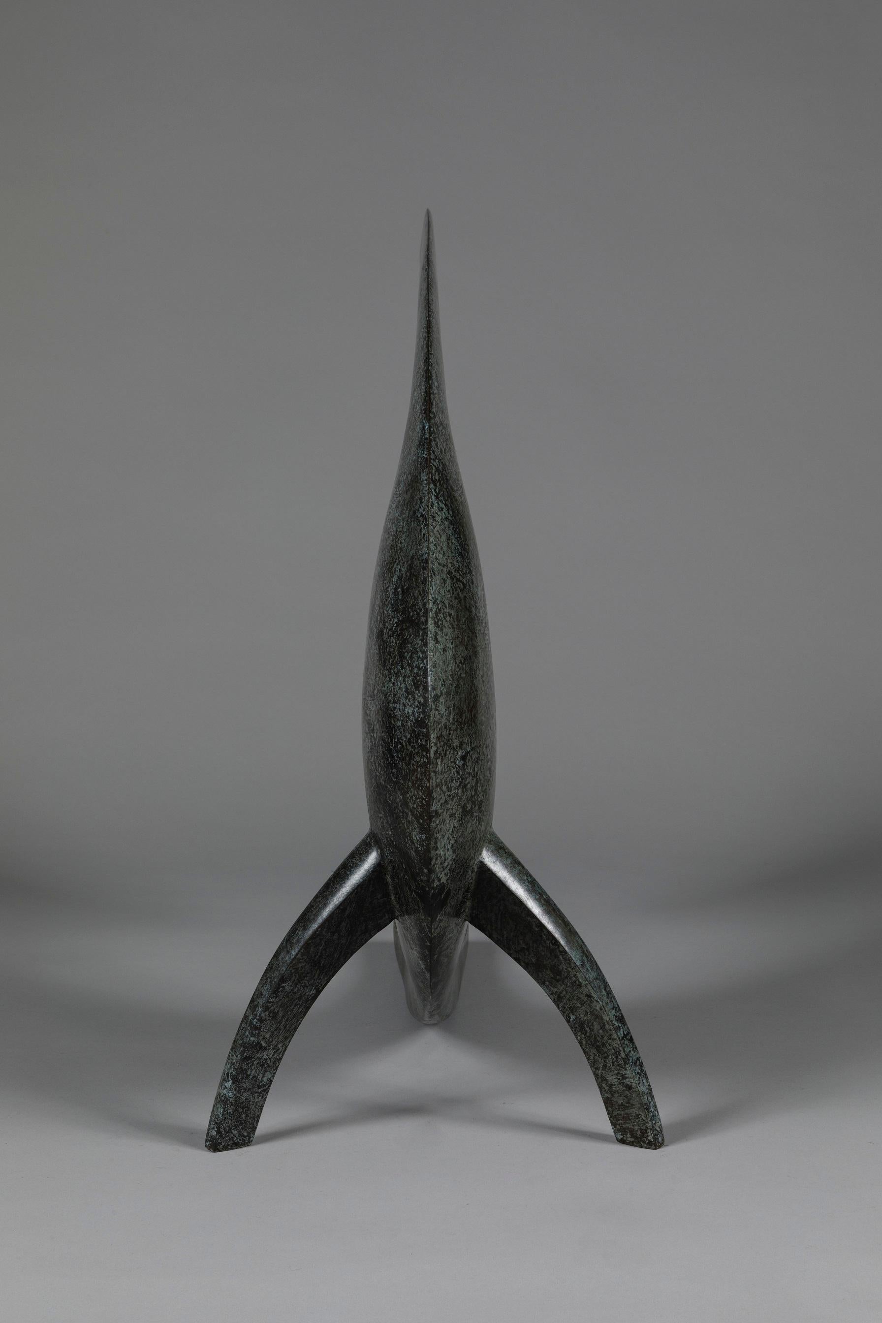Acqua di Marie Louise Sorbac - Scultura animale in bronzo di un pesce, mare in vendita 3