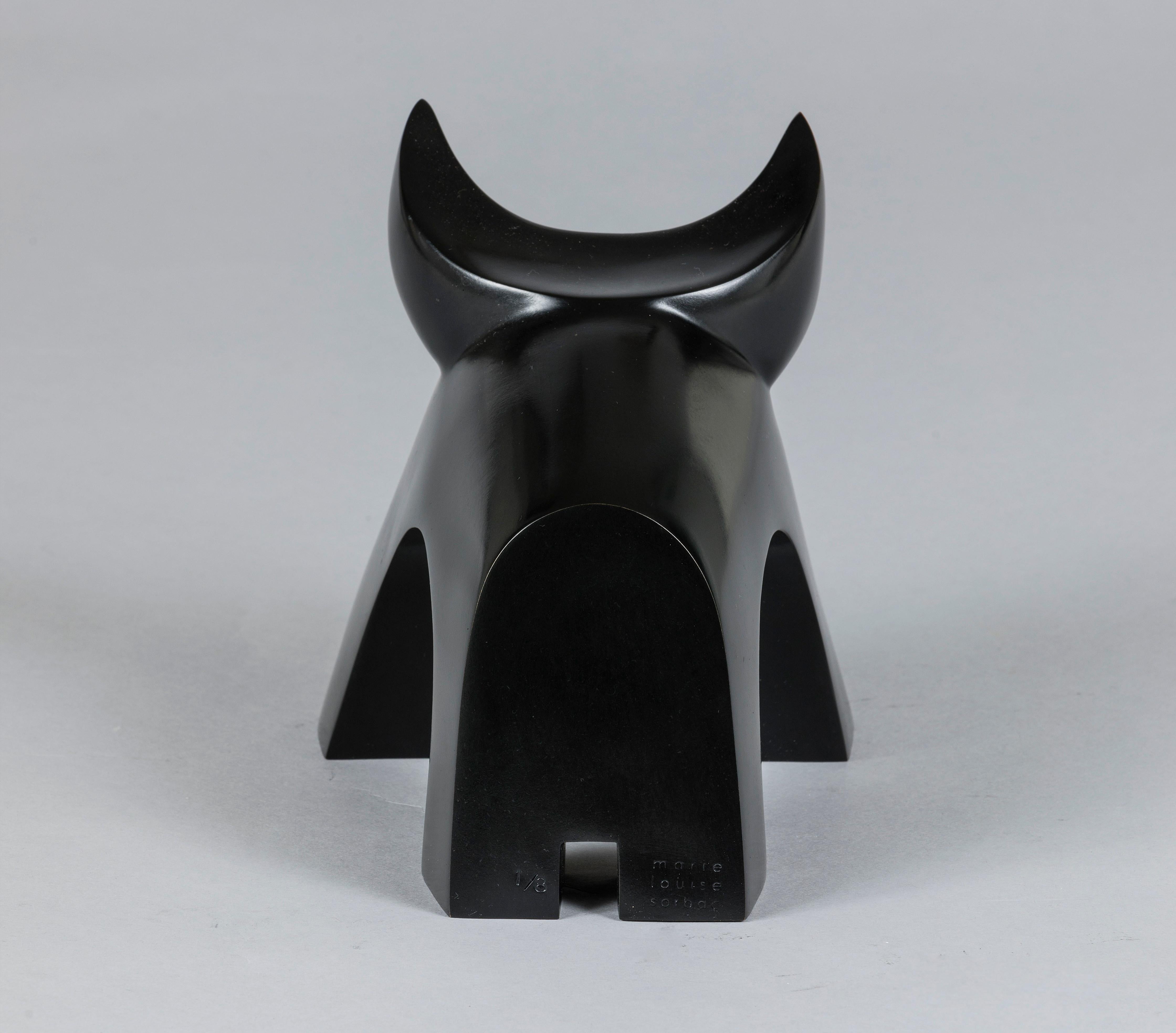 Athos di Marie Louise Sorbac -  Scultura animale in bronzo, toro in vendita 2