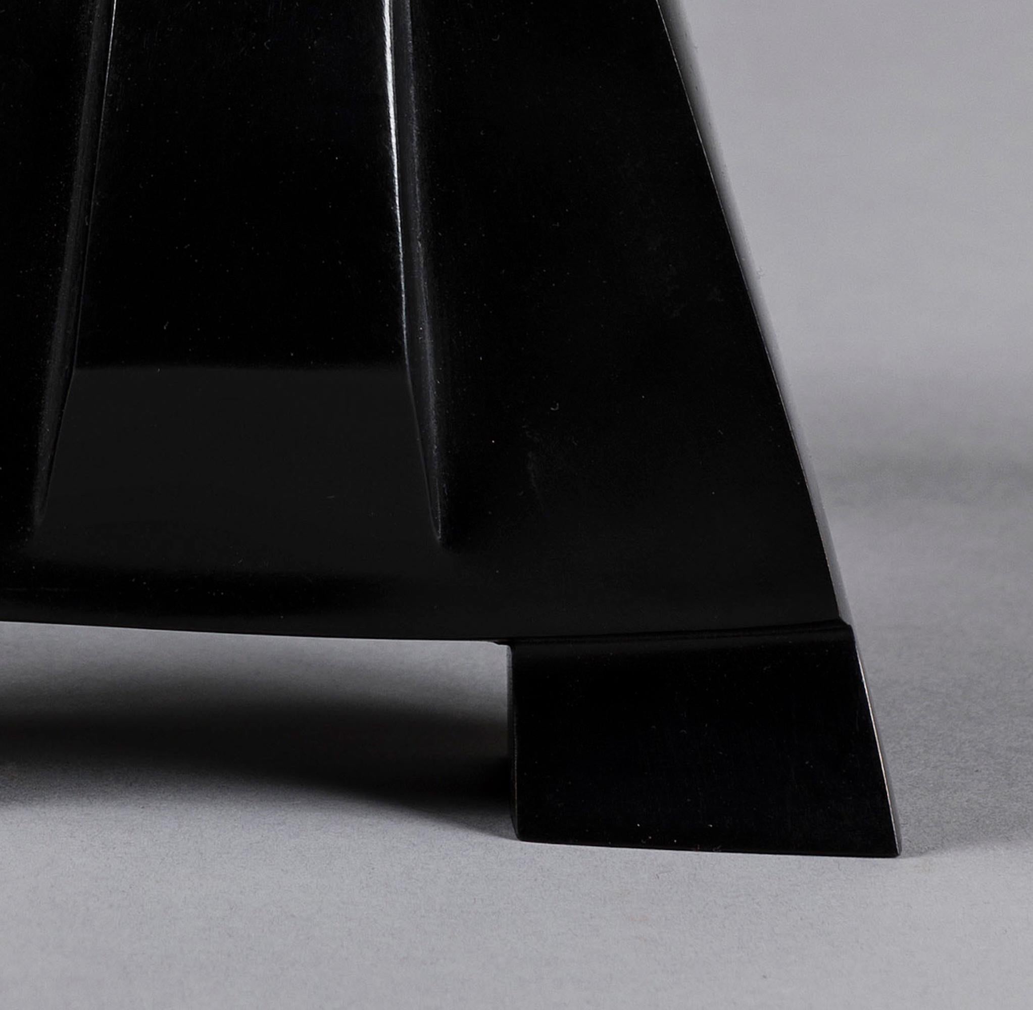 Athos di Marie Louise Sorbac -  Scultura animale in bronzo, toro in vendita 7