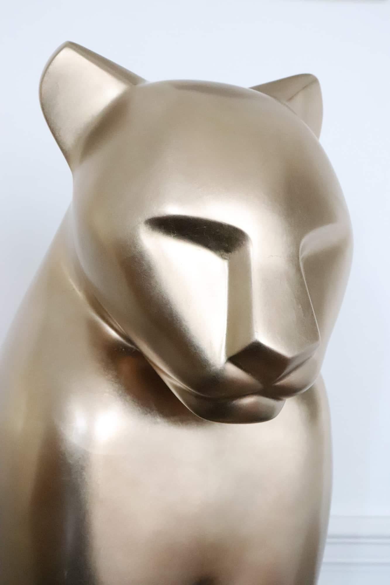Leona by Marie Louise Sorbac - Animal bronze sculpture, lioness, black colour For Sale 12