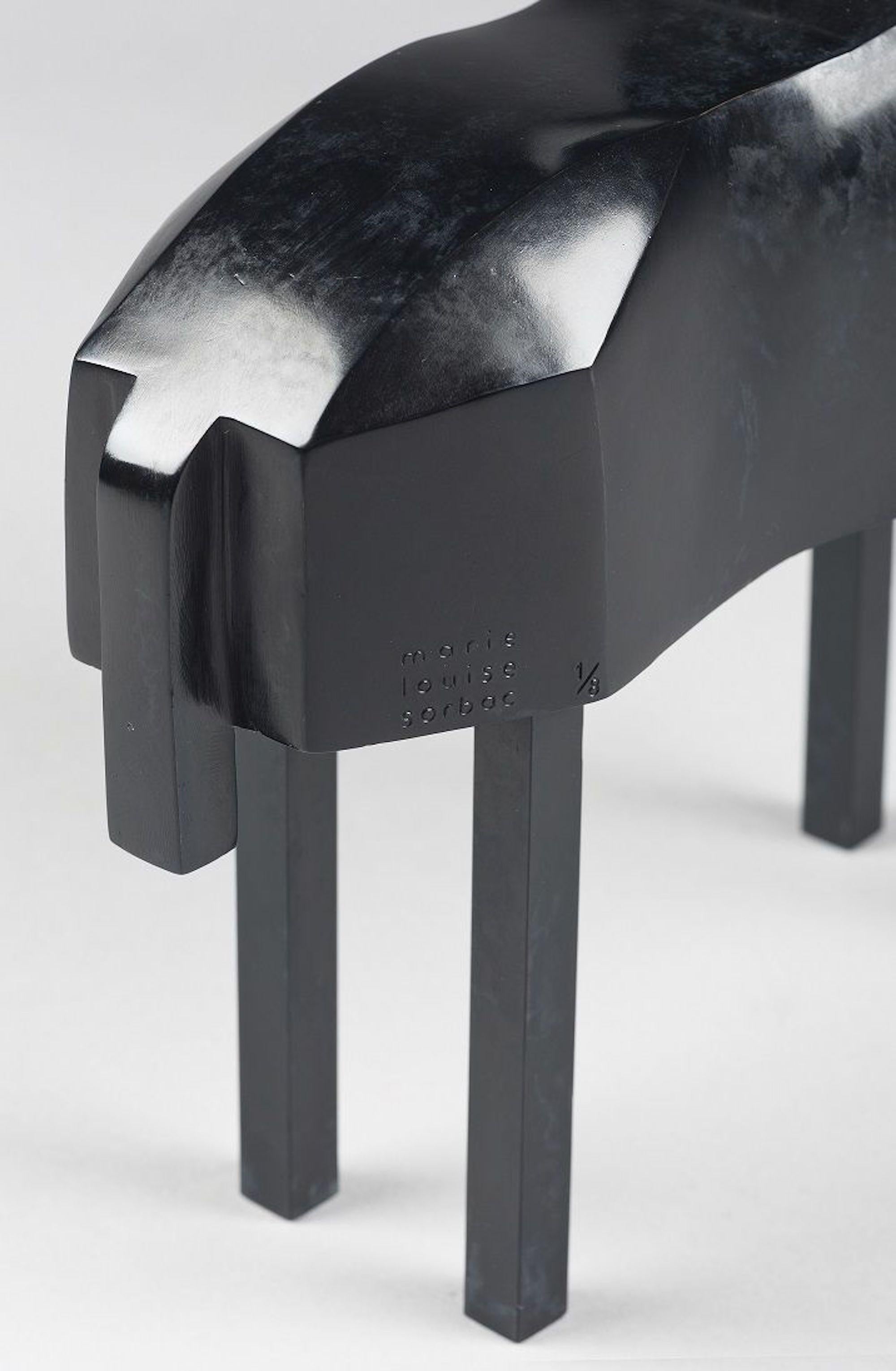 Macho de Marie Louise Sorbac - Sculpture contemporaine en bronze, taureau géométrique en vente 14