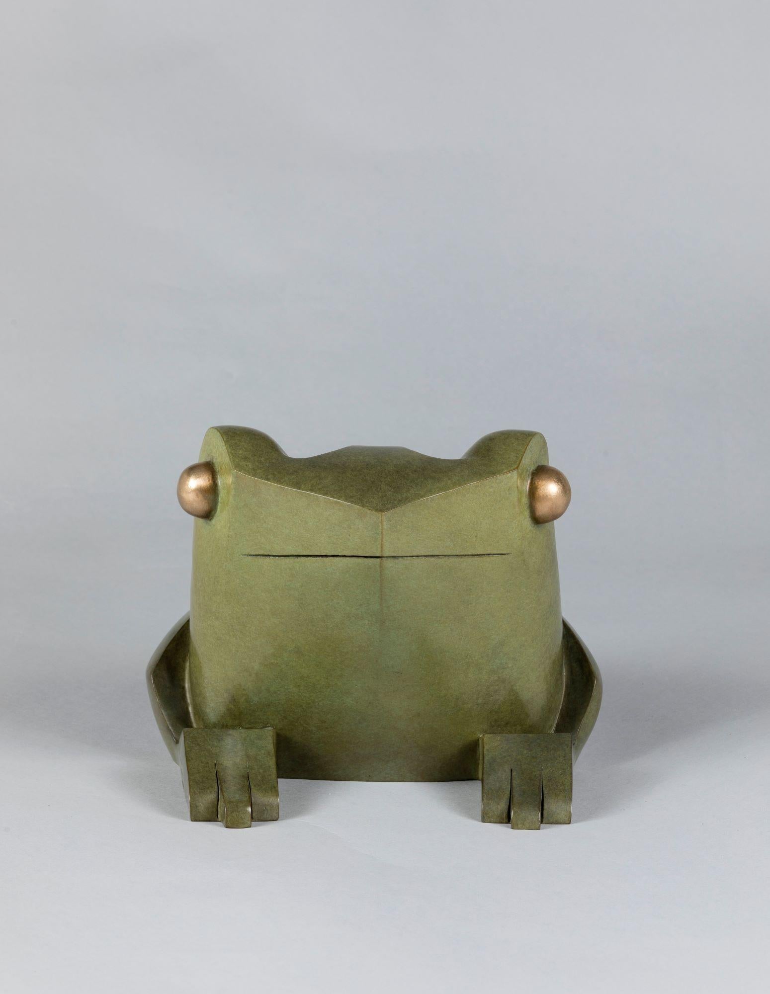 Mafalda by Marie Louise Sorbac -  Bronze animal sculpture, frog, green colour For Sale 2
